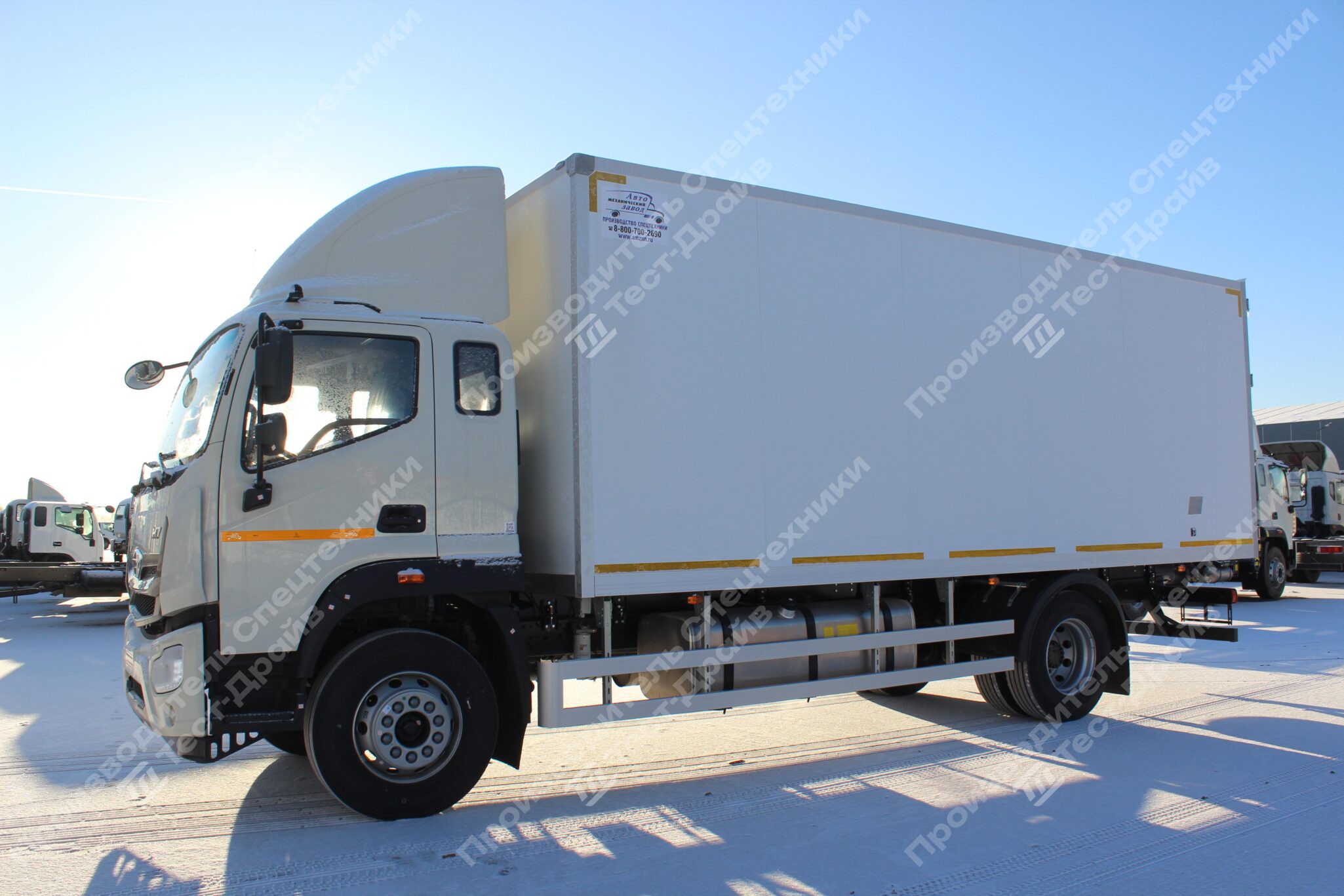 Изотермический фургон Forland 12 4x2 Фото №2