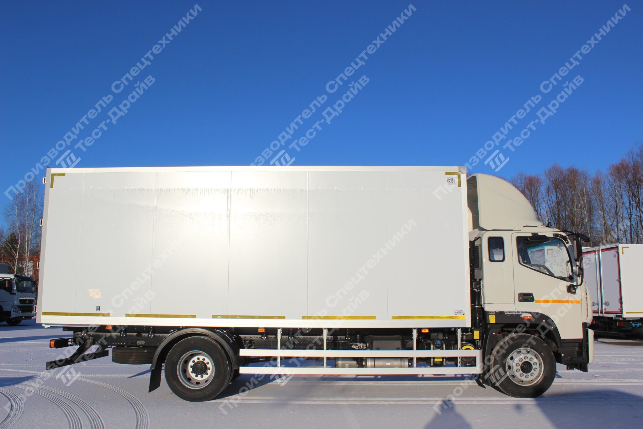 Изотермический фургон Forland 12 4x2 Фото №7