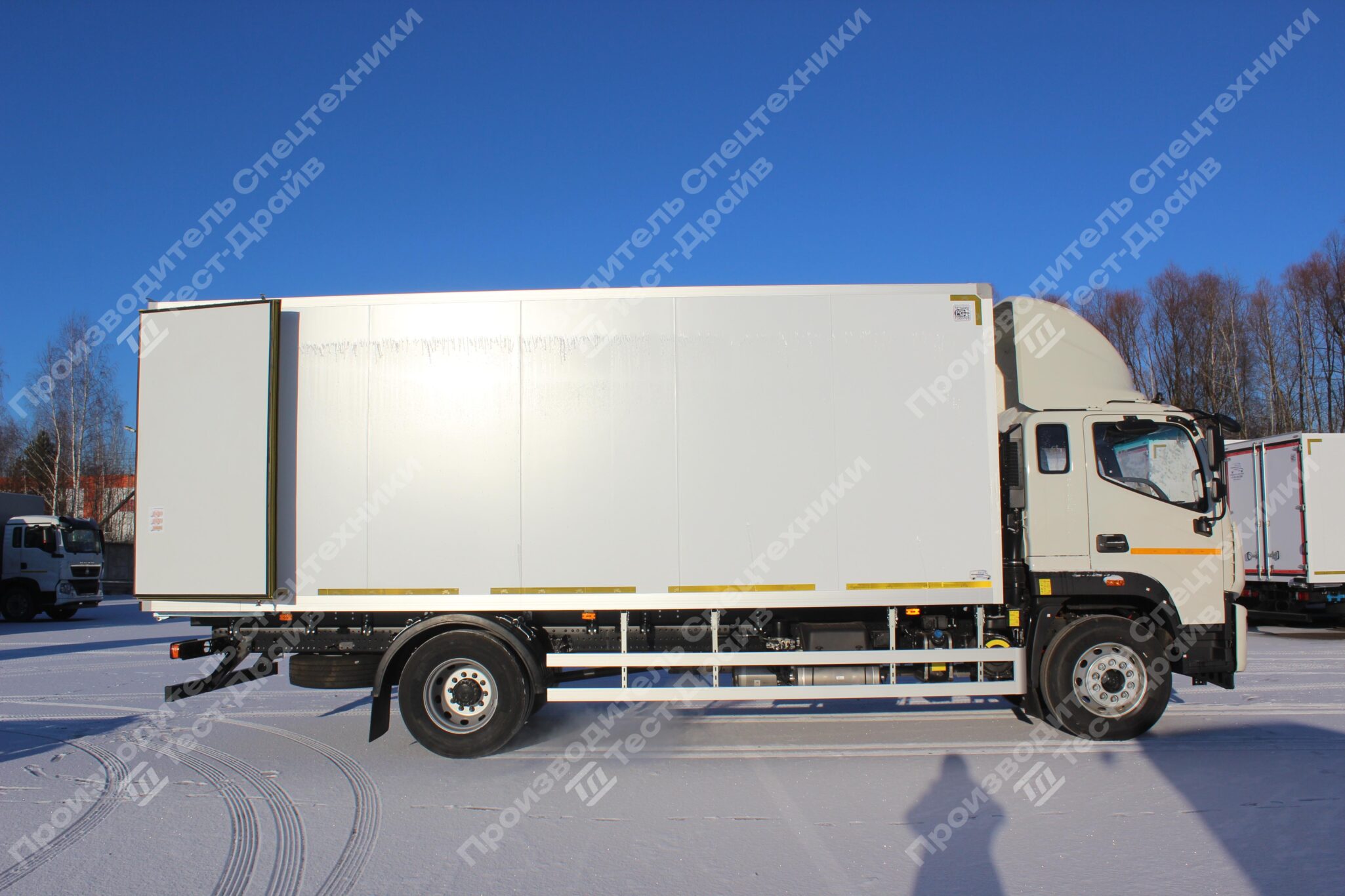 Изотермический фургон Forland 12 4x2 Фото №5