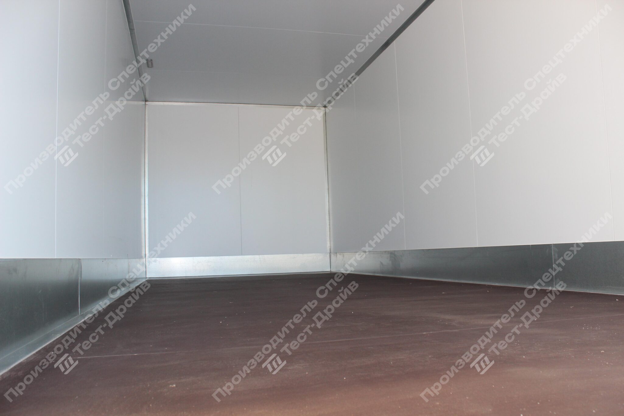 Изотермический фургон Forland 12 4x2 Фото №10