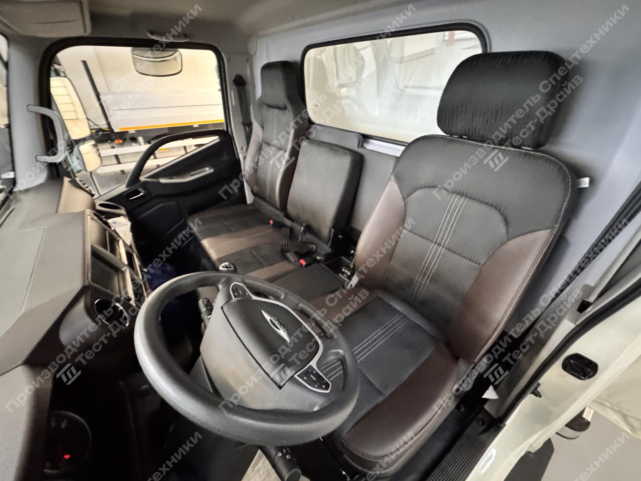 Шторно-бортовой Forland 8 4x2 Фото №31