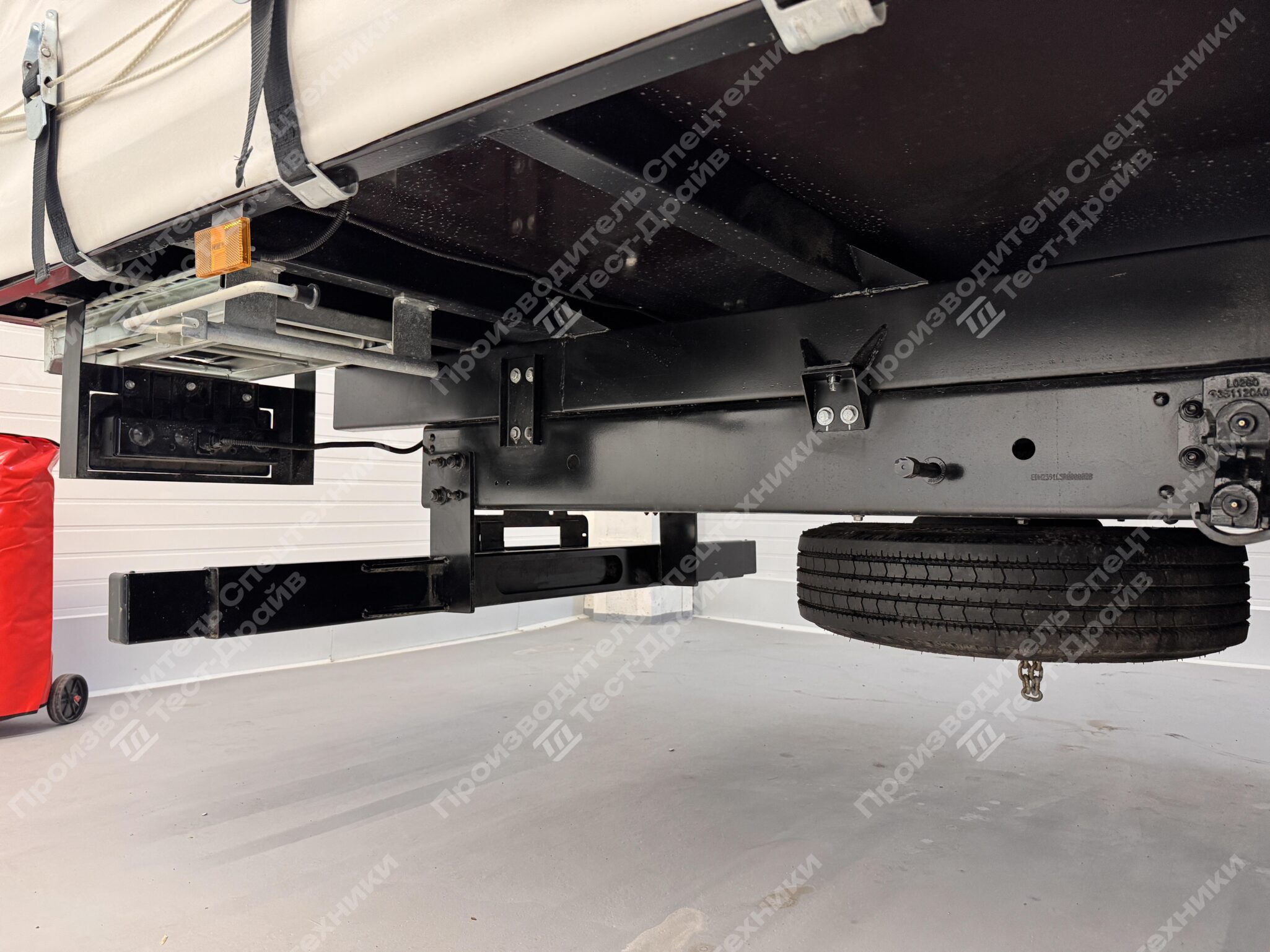 Шторно-бортовой Forland 8 4x2 Фото №21