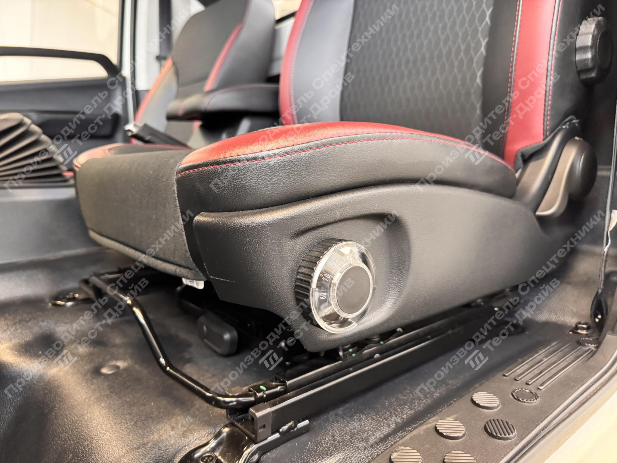 Изотермический Forland 4x2 Фото №30