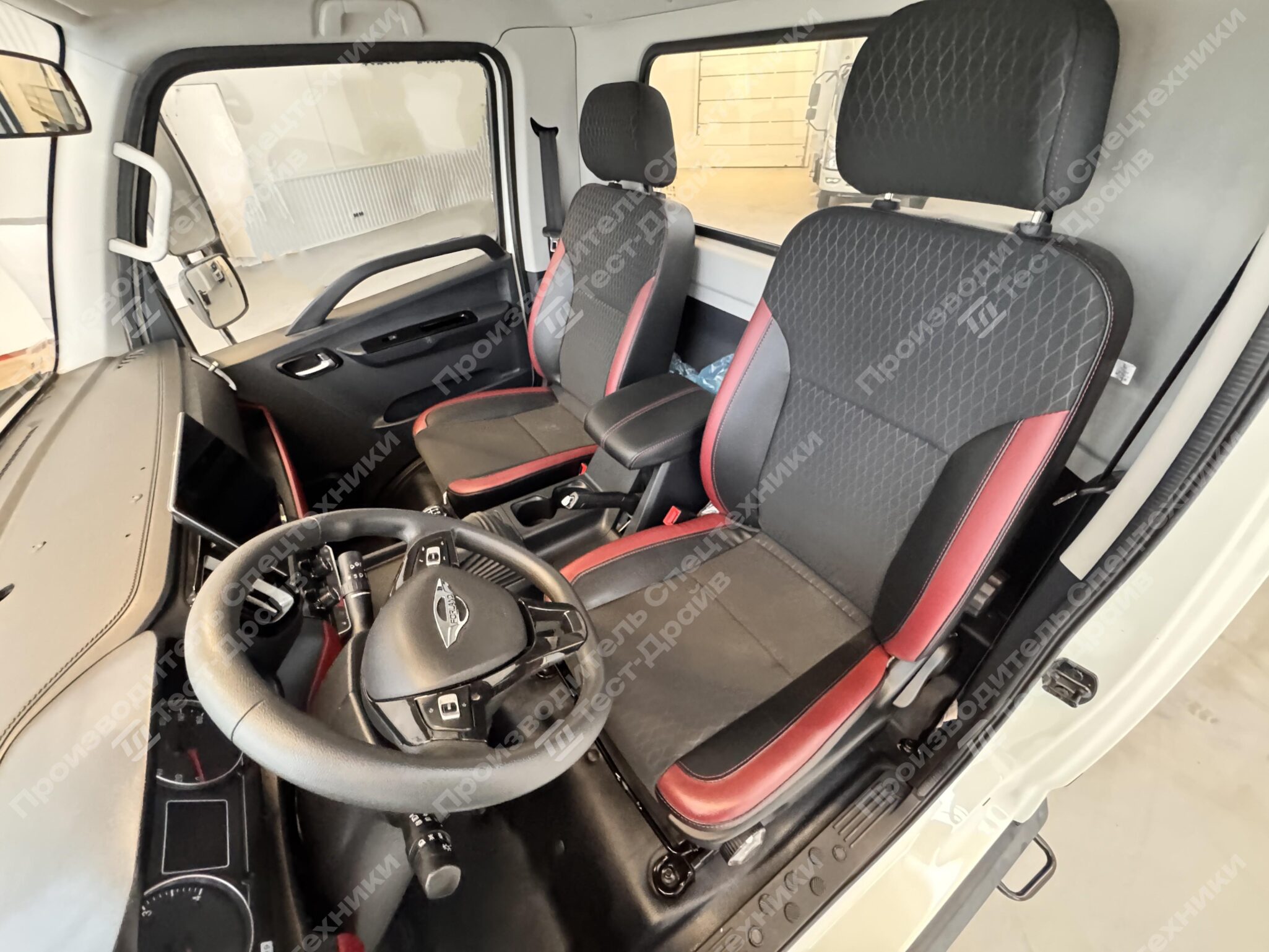 Изотермический Forland 4x2 Фото №32