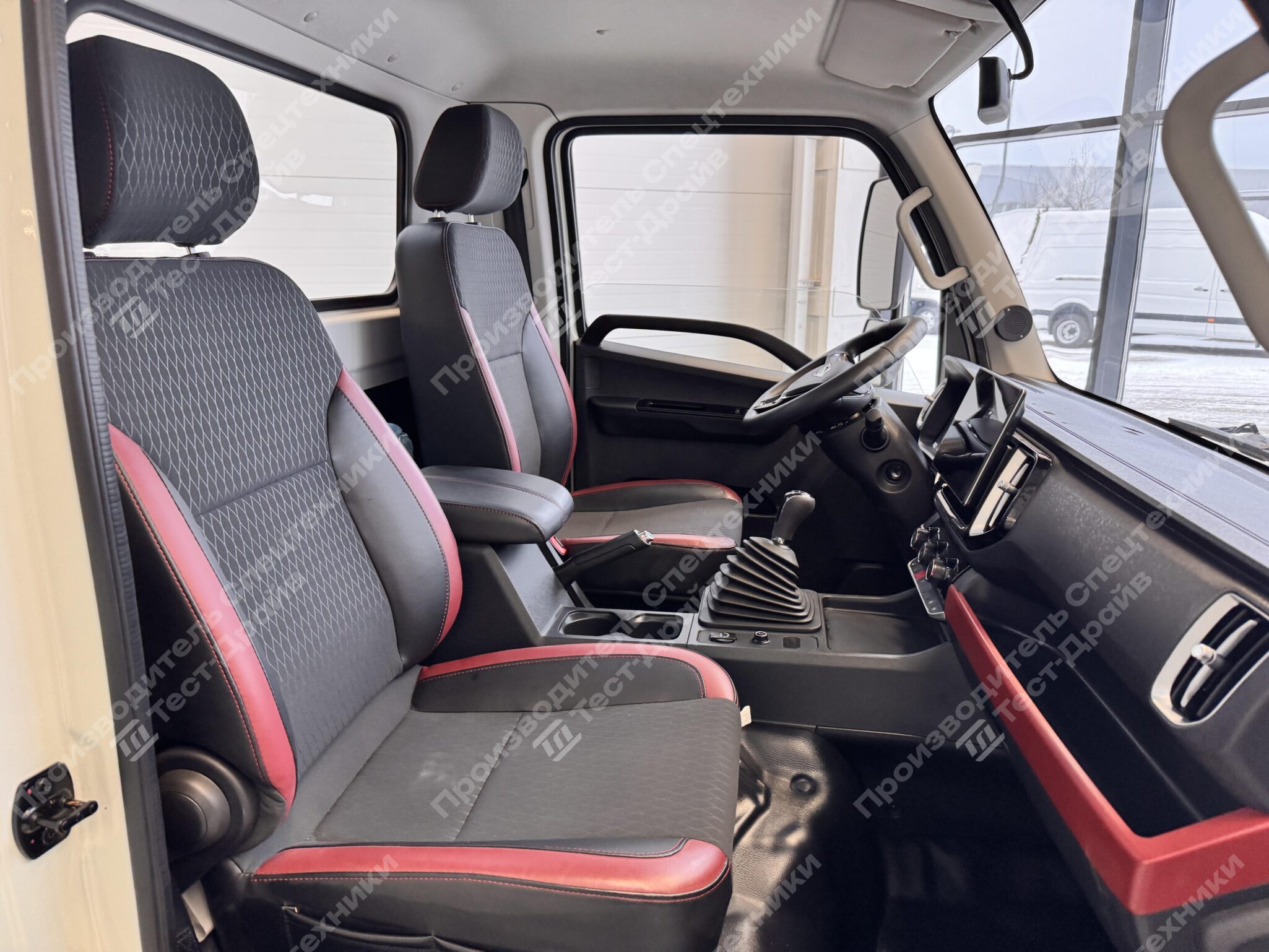 Изотермический Forland 4x2 Фото №12