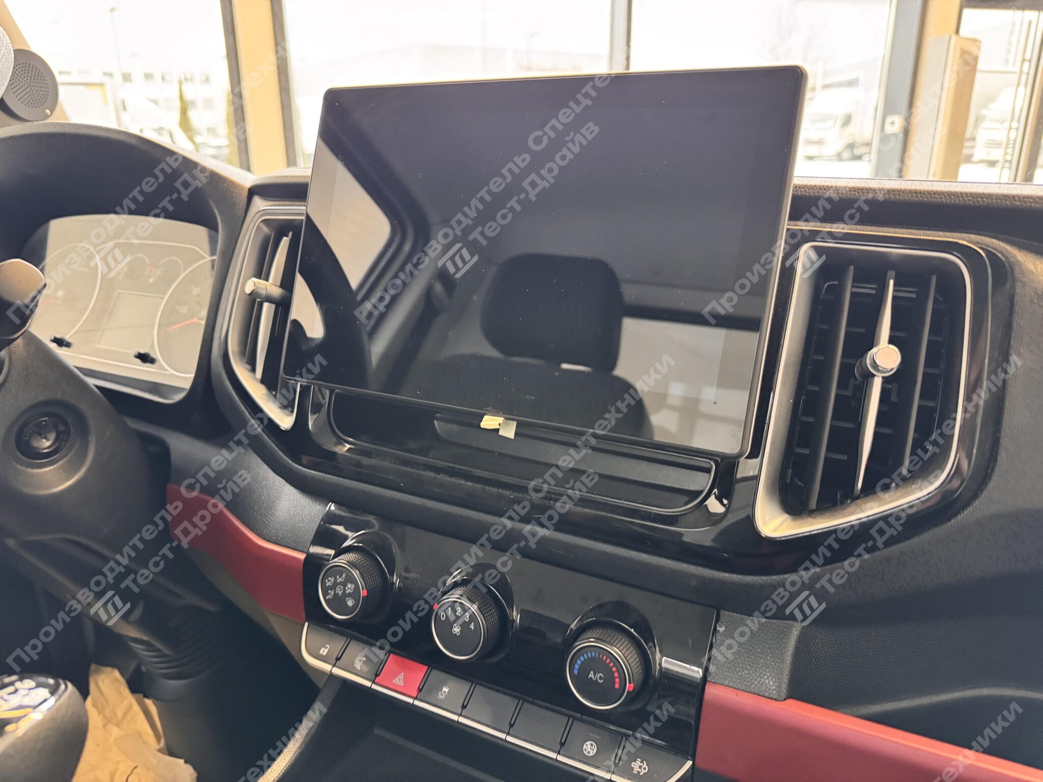 Изотермический Forland 4x2 Фото №8