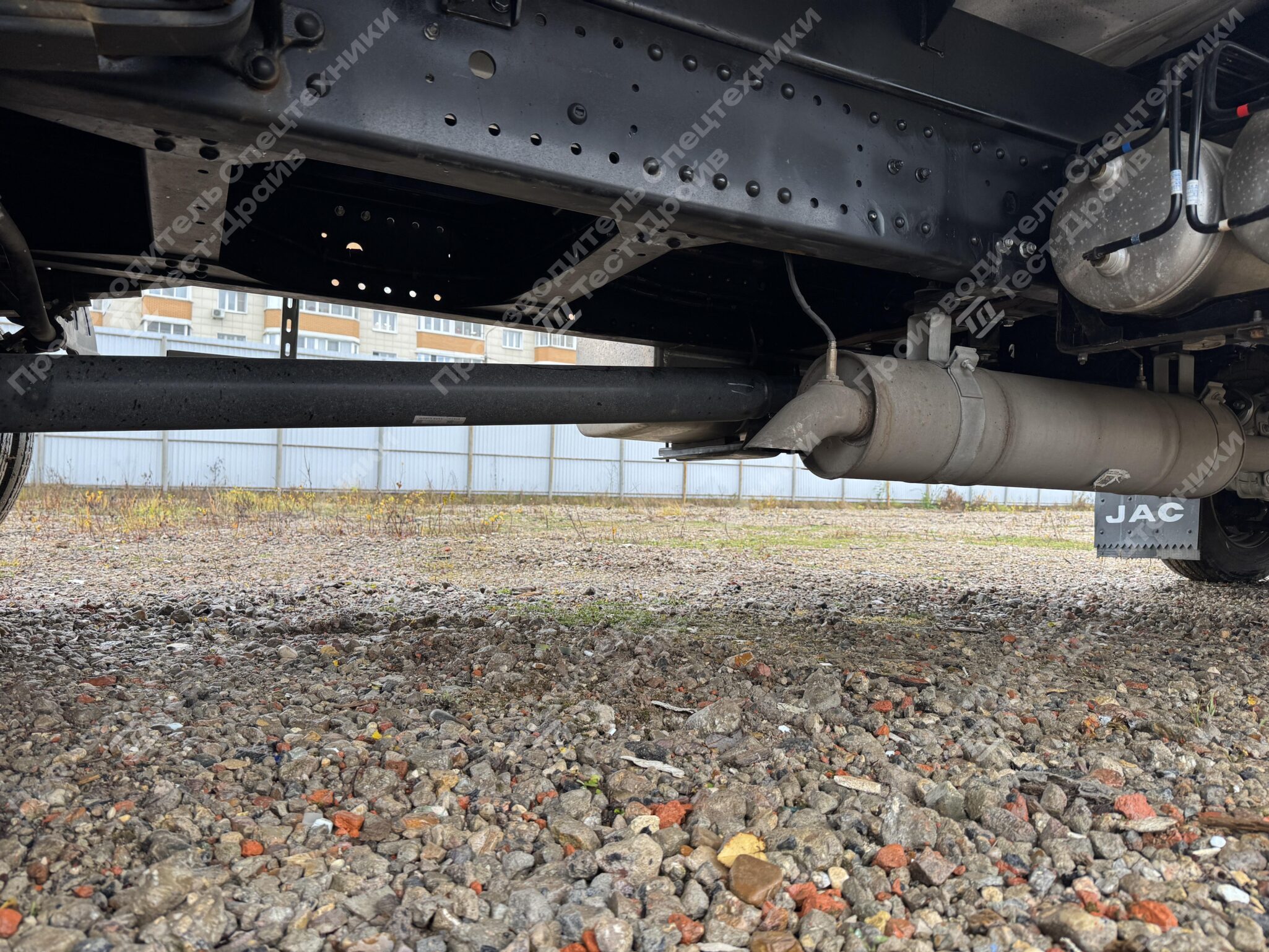 Изотермический фургон JAC N120 4x2 Фото №9