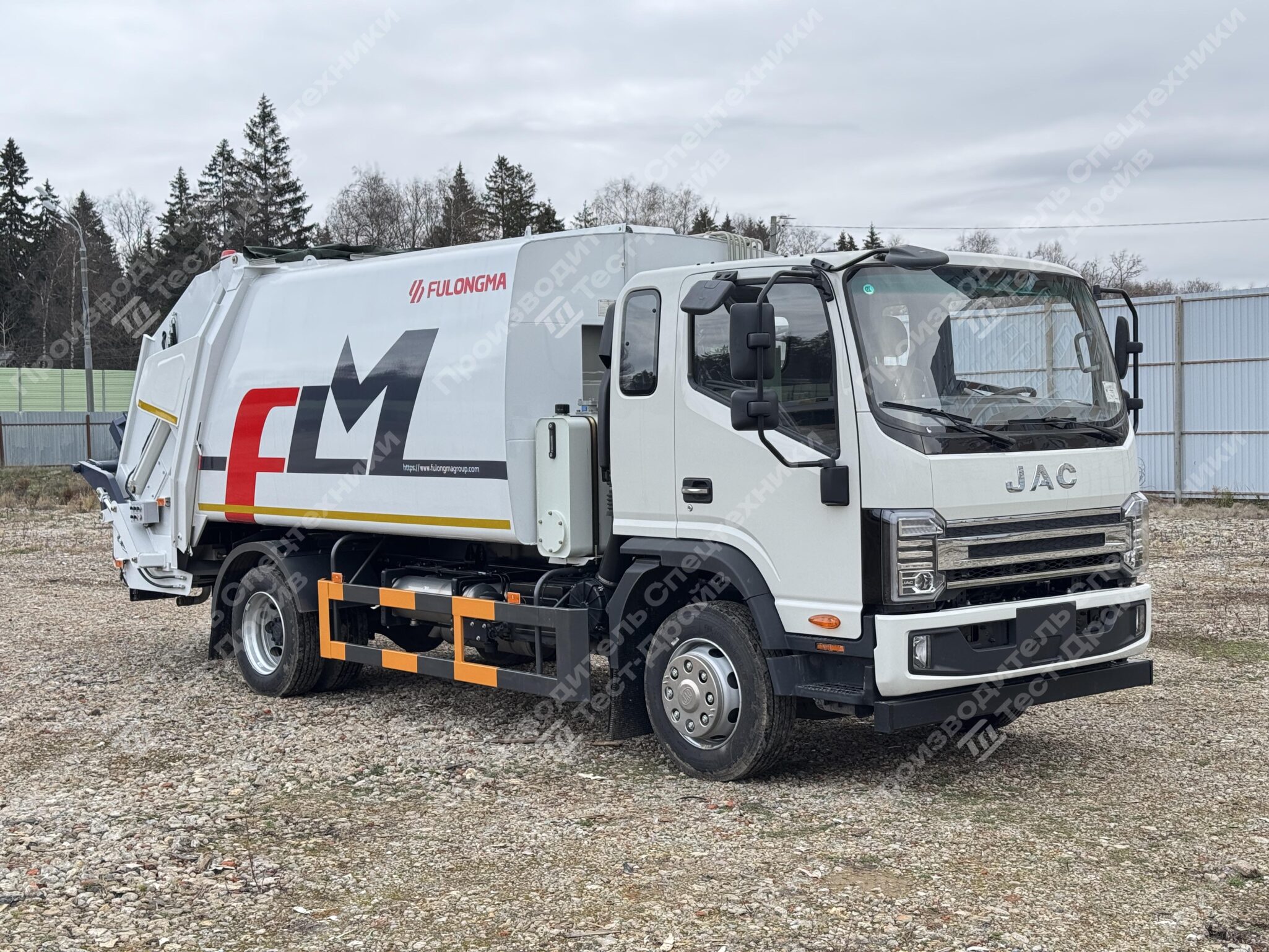 Мусоровоз JAC N120 4x2 Фото №1