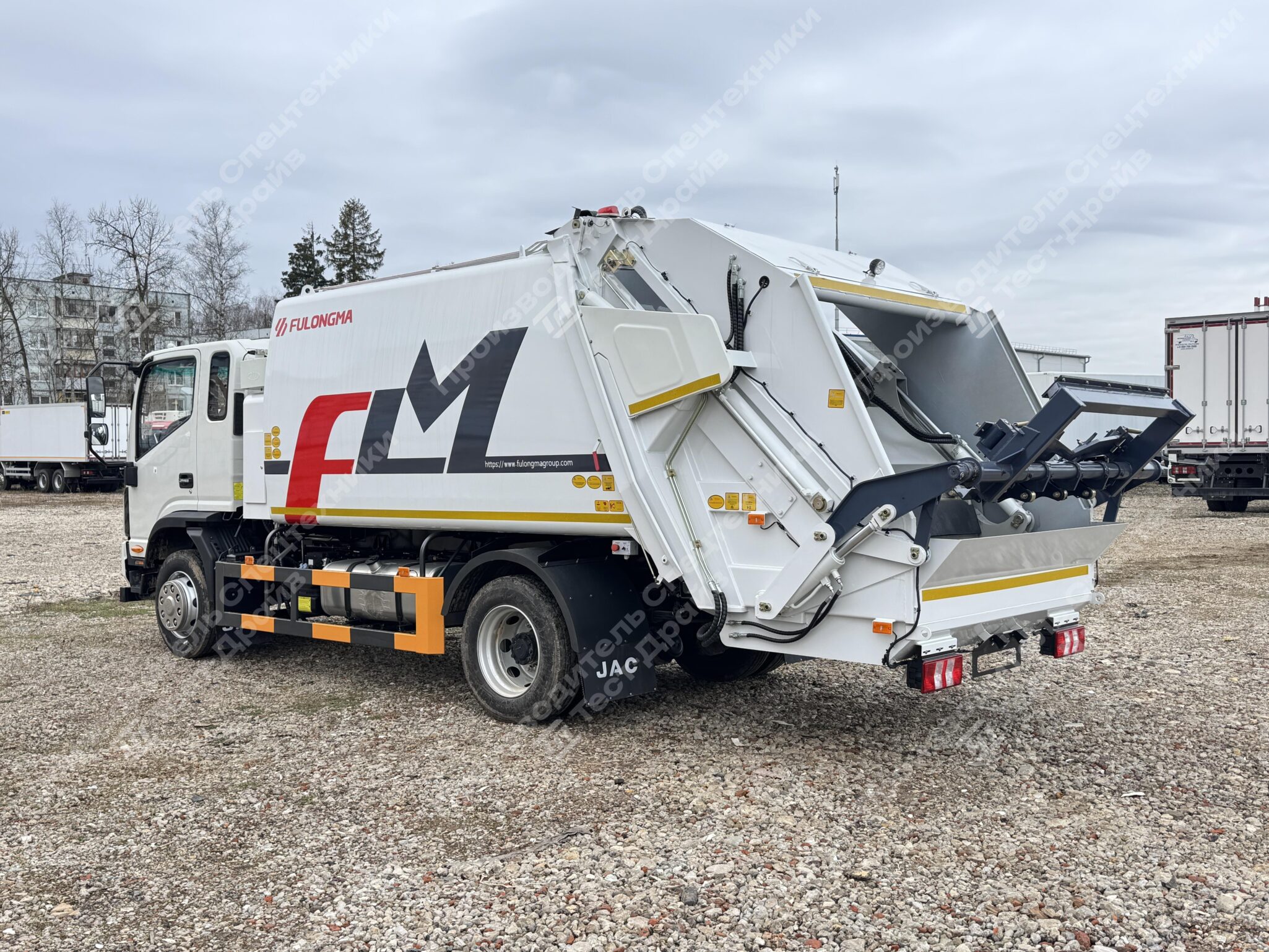 Мусоровоз JAC N120 4x2 Фото №4