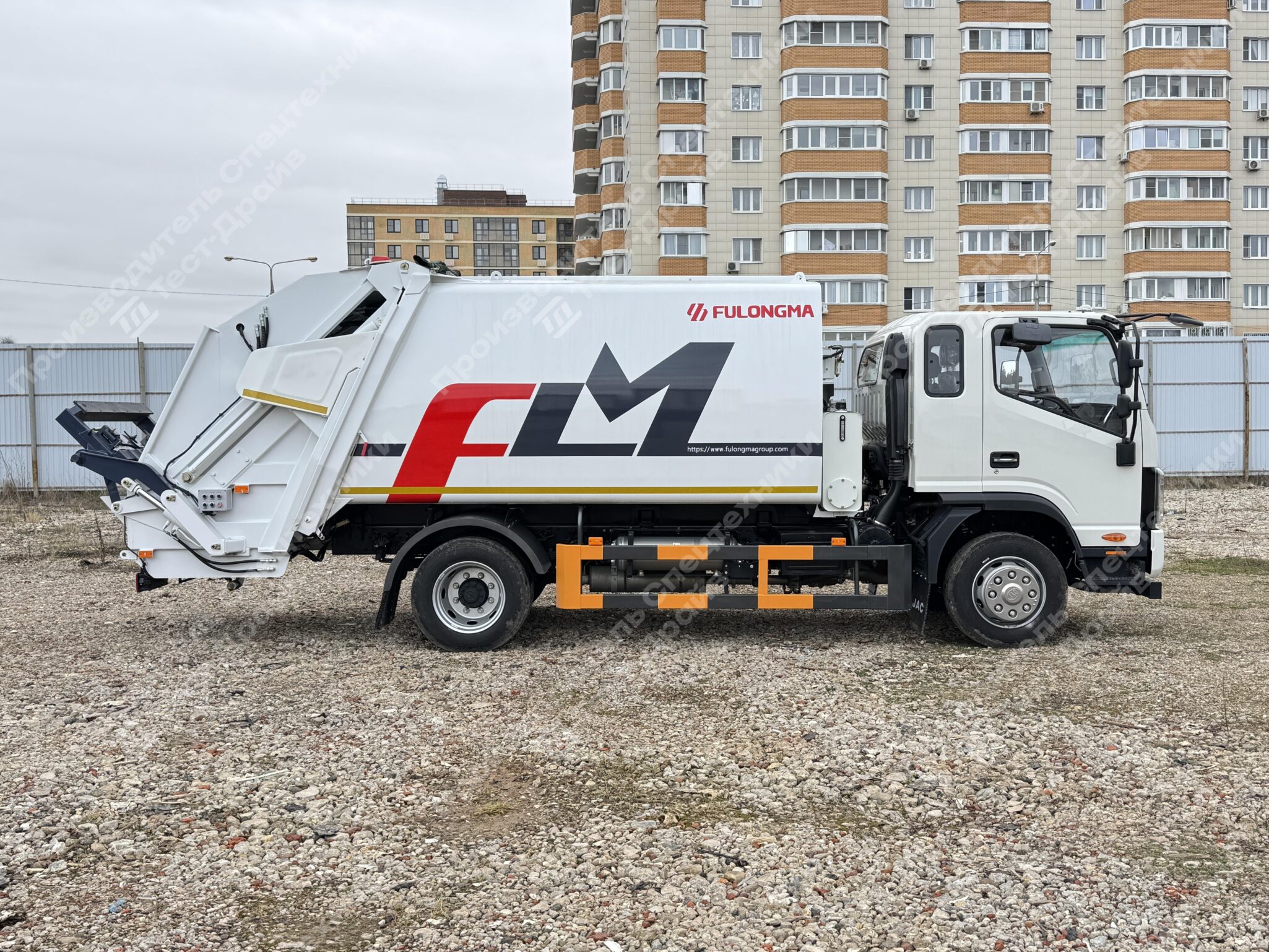 Мусоровоз JAC N120 4x2 Фото №2