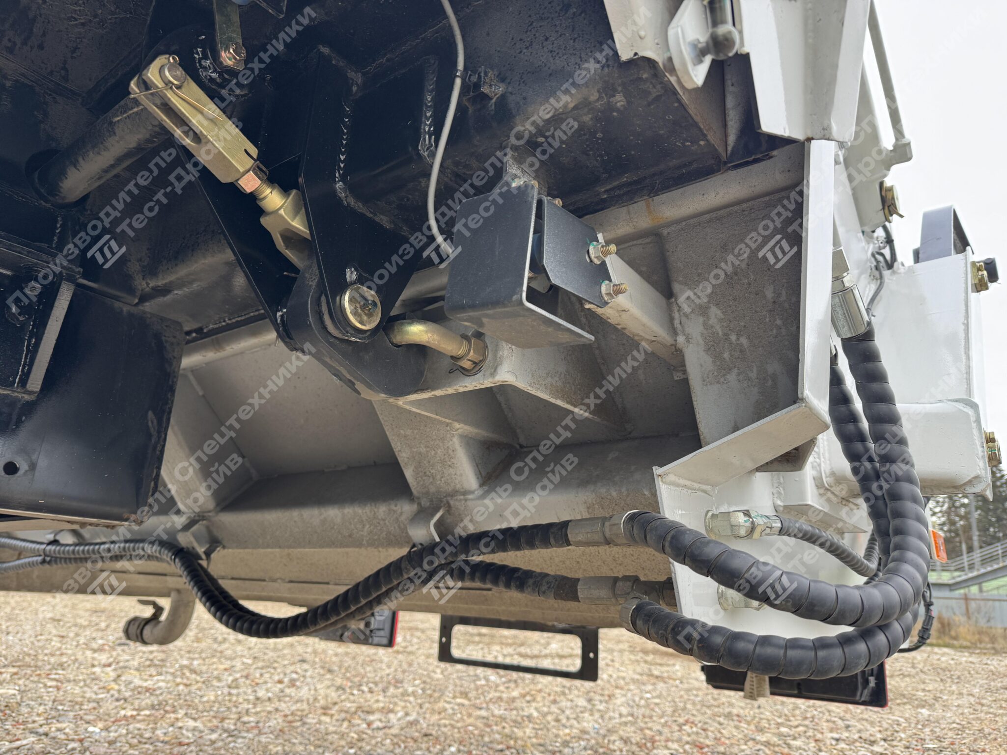 Мусоровоз JAC N120 4x2 Фото №8