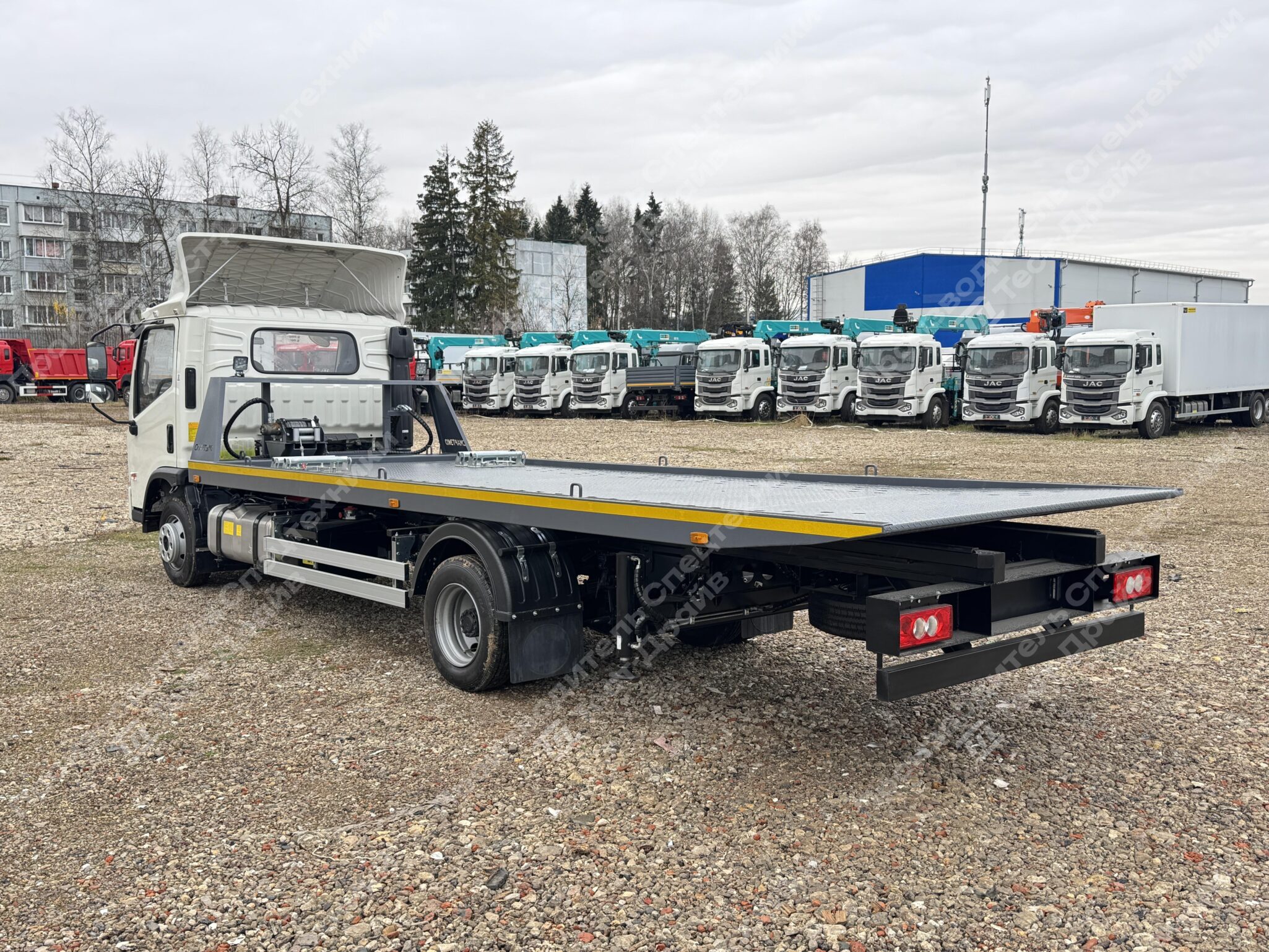 Эвакуатор Forland 8 4x2 Фото №10