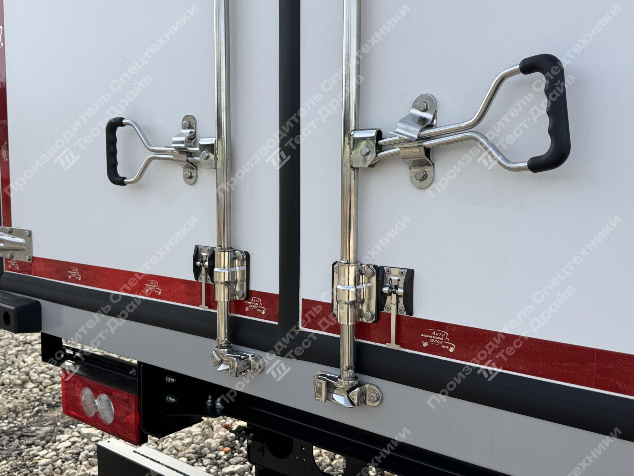 Изотермический фургон Forland 8 4x2 Фото №8