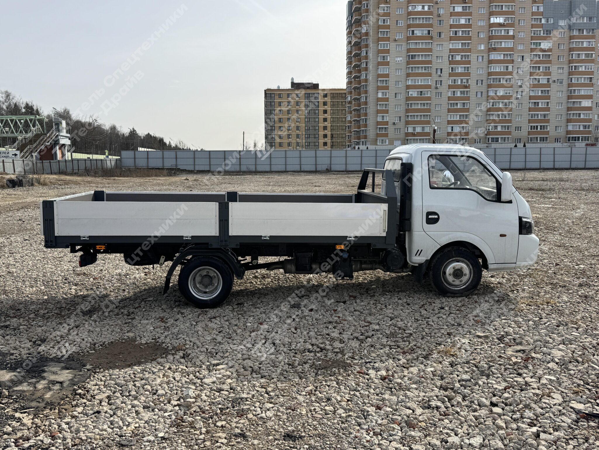 Бортовой Junfeng 4x2 Фото №3