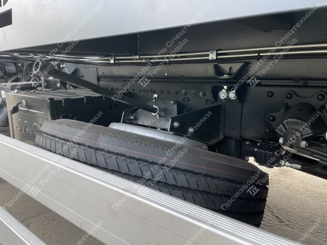 Бункеровоз JAC N120 4x2 Фото №15