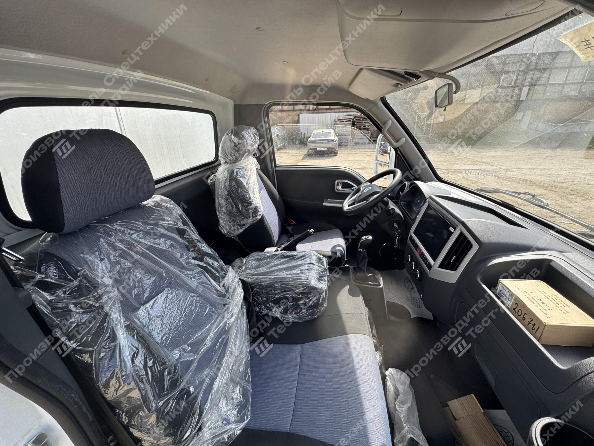 Автофургон Dongfeng 4x2 Фото №11