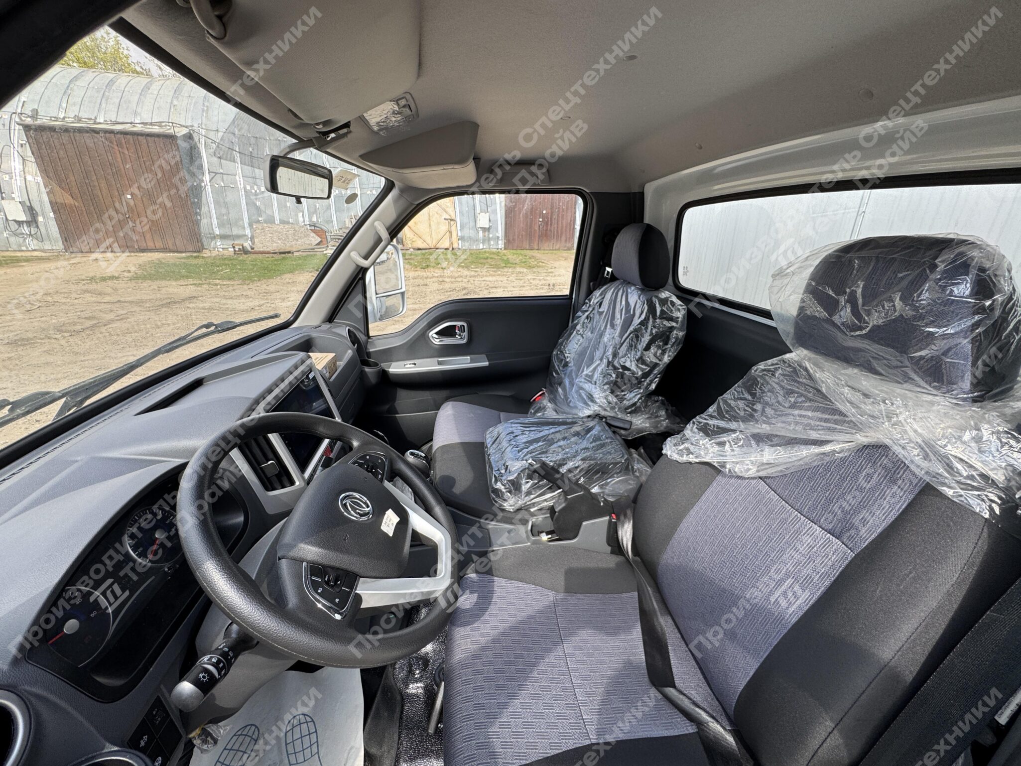 Автофургон Dongfeng 4x2 Фото №17