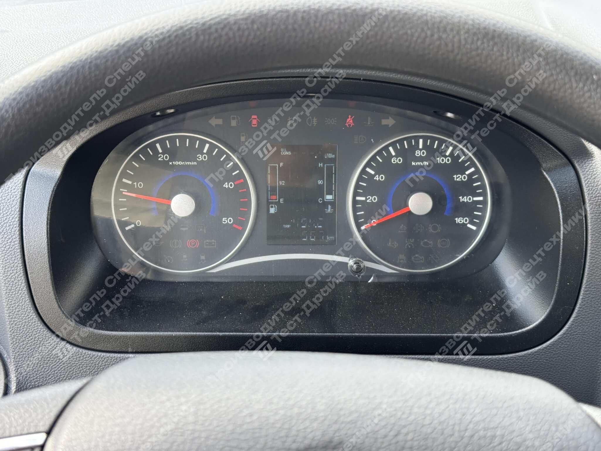 Автофургон Dongfeng 4x2 Фото №20