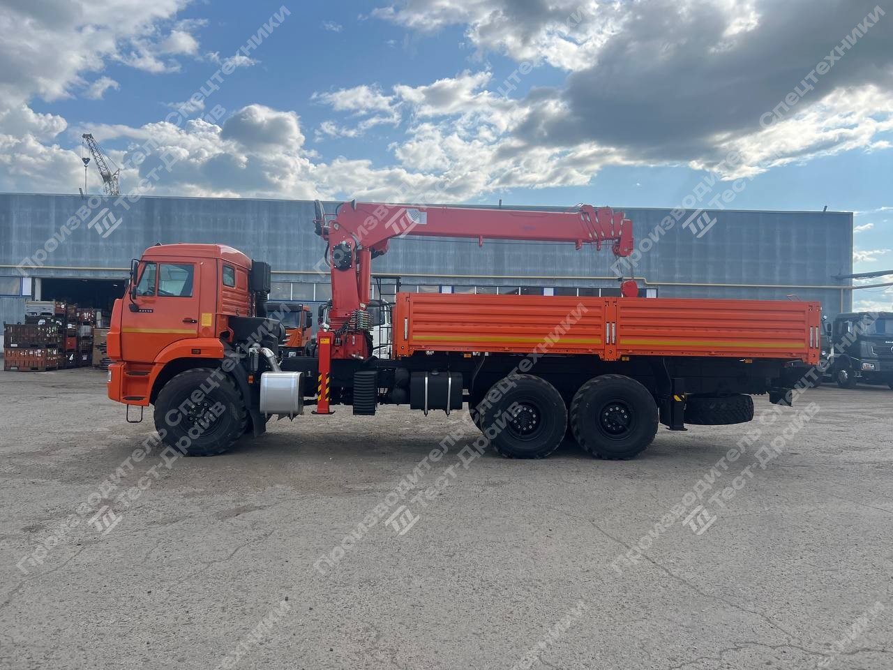 Бортовой КамАЗ-43118 6x6 с КМУ Prosper PR706 Фото №4