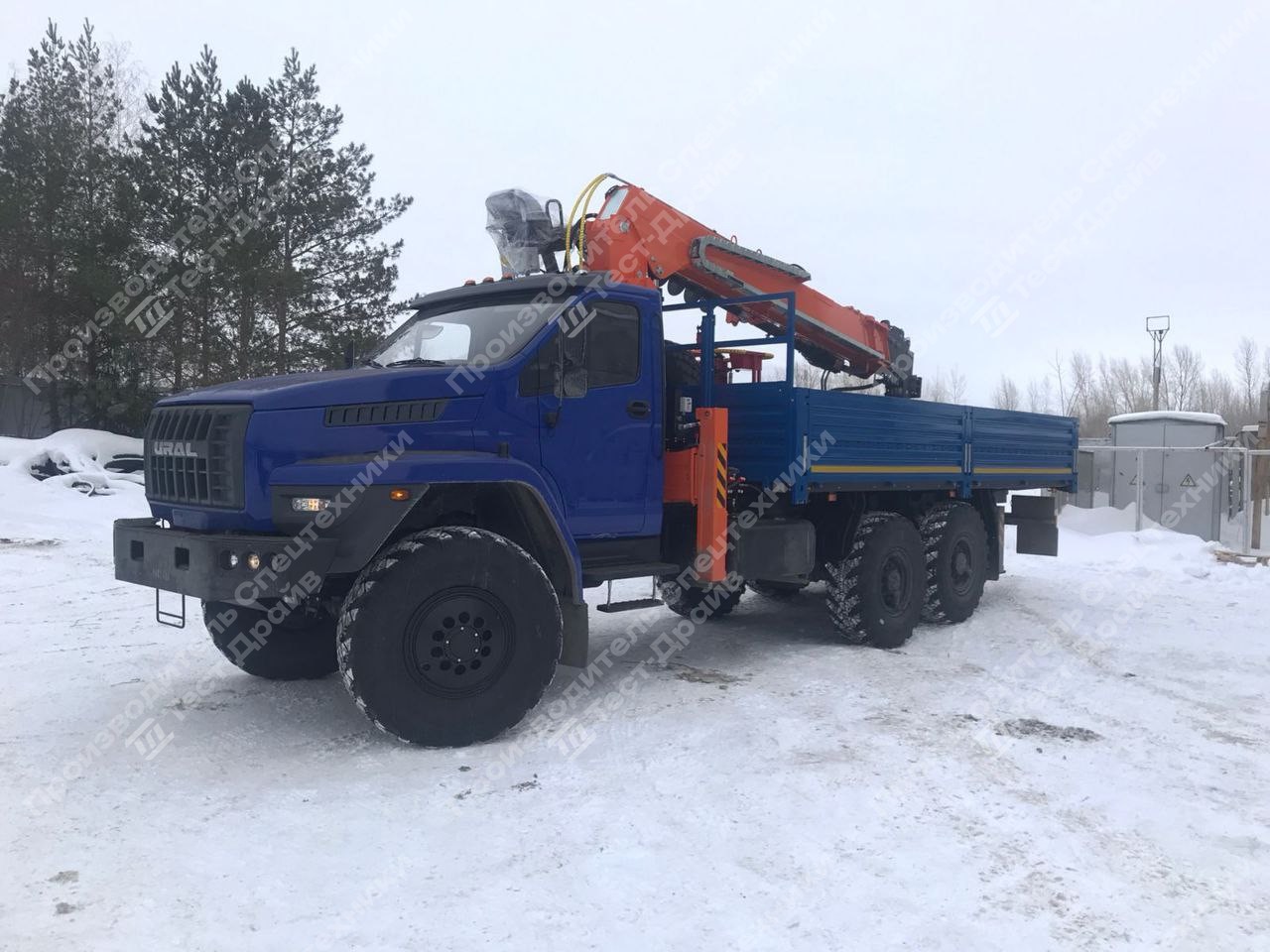 Бортовой Урал NEXT 4320 6x6 с КМУ Hangil HGC 976 и буровым оборудованием Фото №7