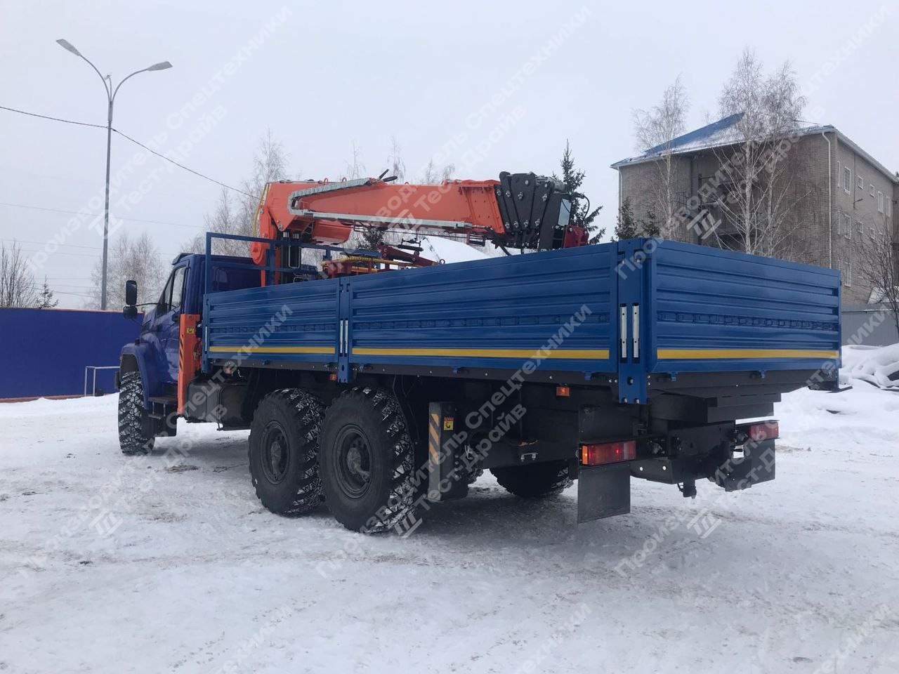 Бортовой Урал NEXT 4320 6x6 с КМУ Hangil HGC 976 и буровым оборудованием Фото №8