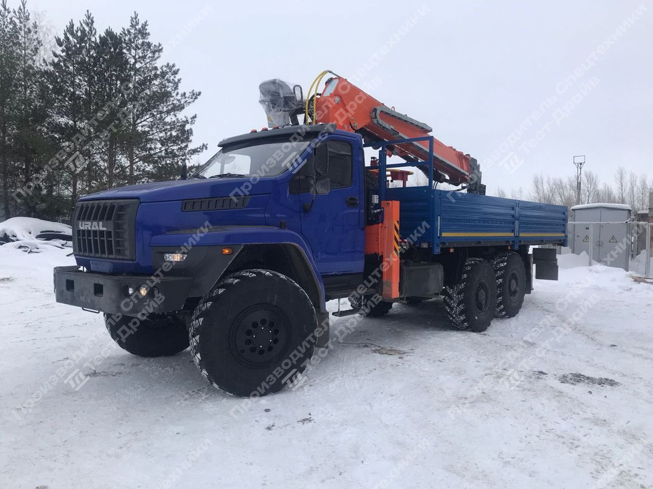 Бортовой Урал NEXT 4320 6x6 с КМУ Hangil HGC 976 и буровым оборудованием Фото №9