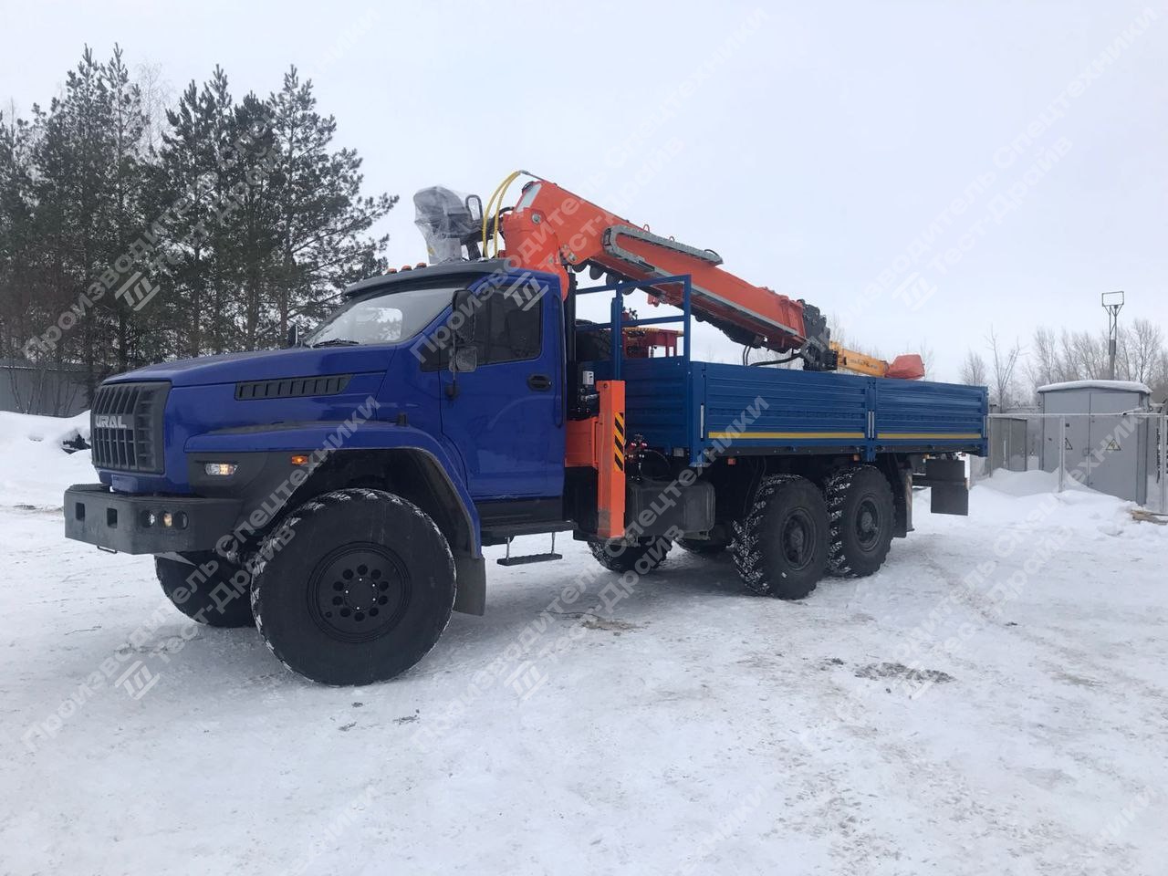 Бортовой Урал NEXT 4320 6x6 с КМУ Hangil HGC 976 и буровым оборудованием Фото №11