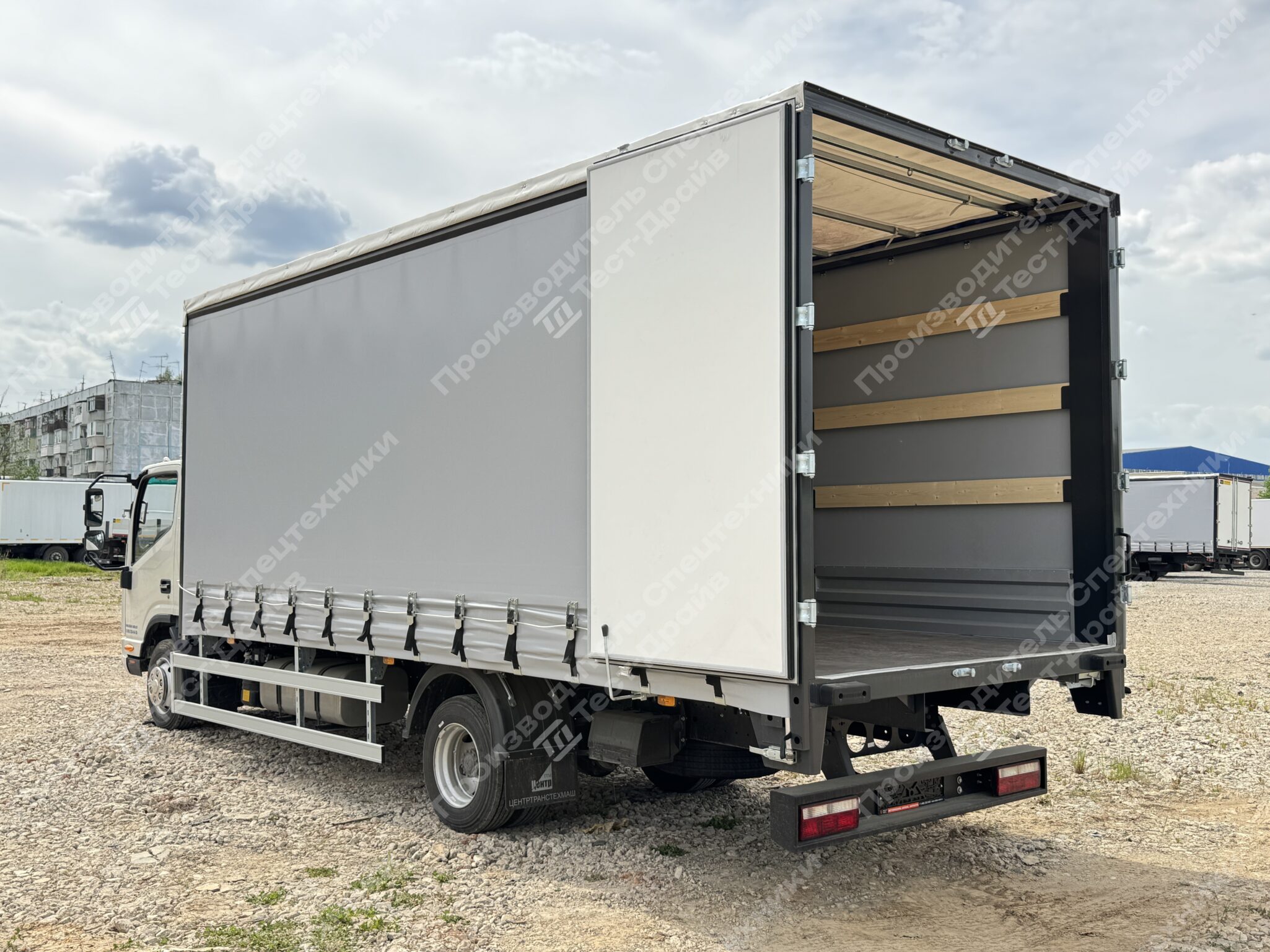 Шторно-бортовой JAC N90 6x2 Фото №7