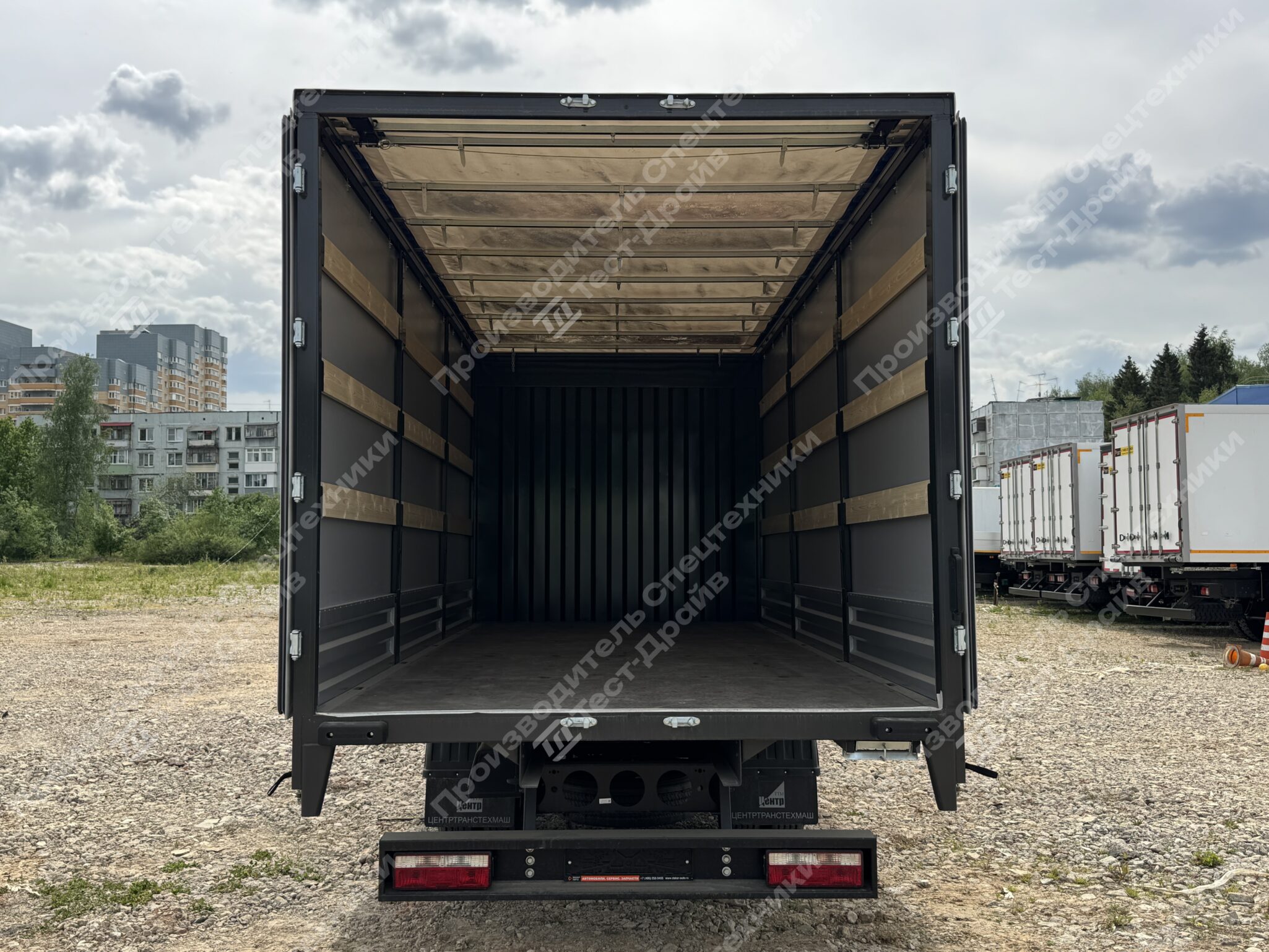 Шторно-бортовой JAC N90 6x2 Фото №8