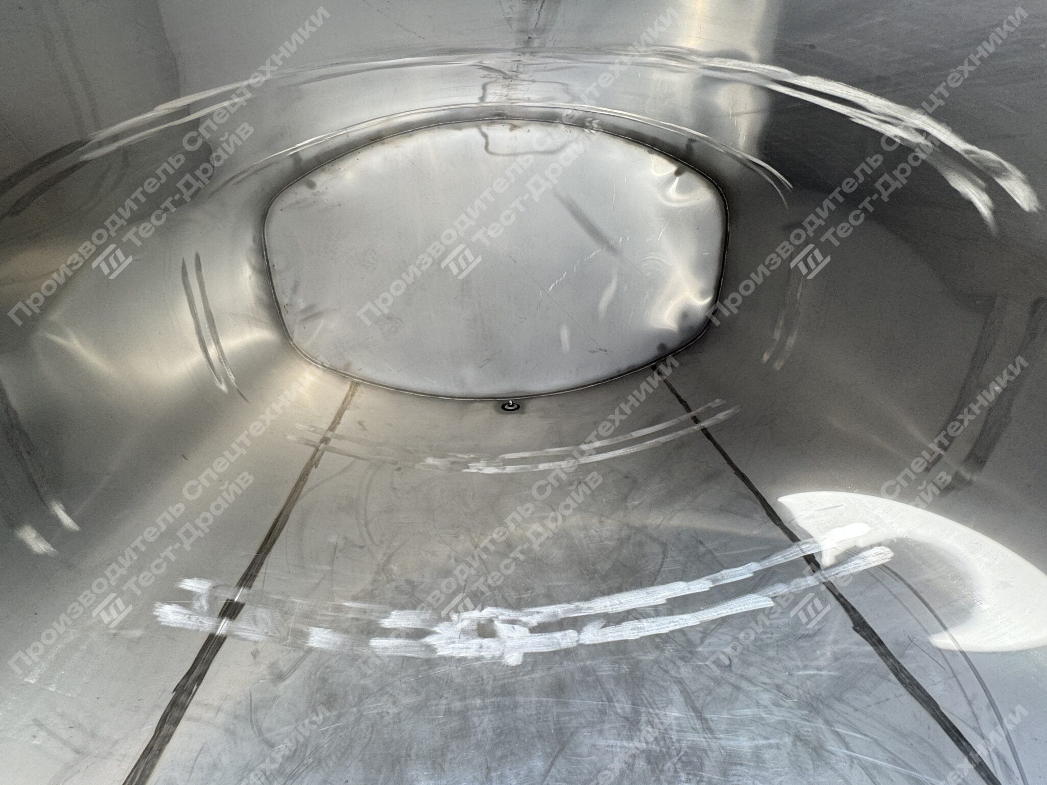 Пищевая цистерна JAC N90 4x2 Фото №32