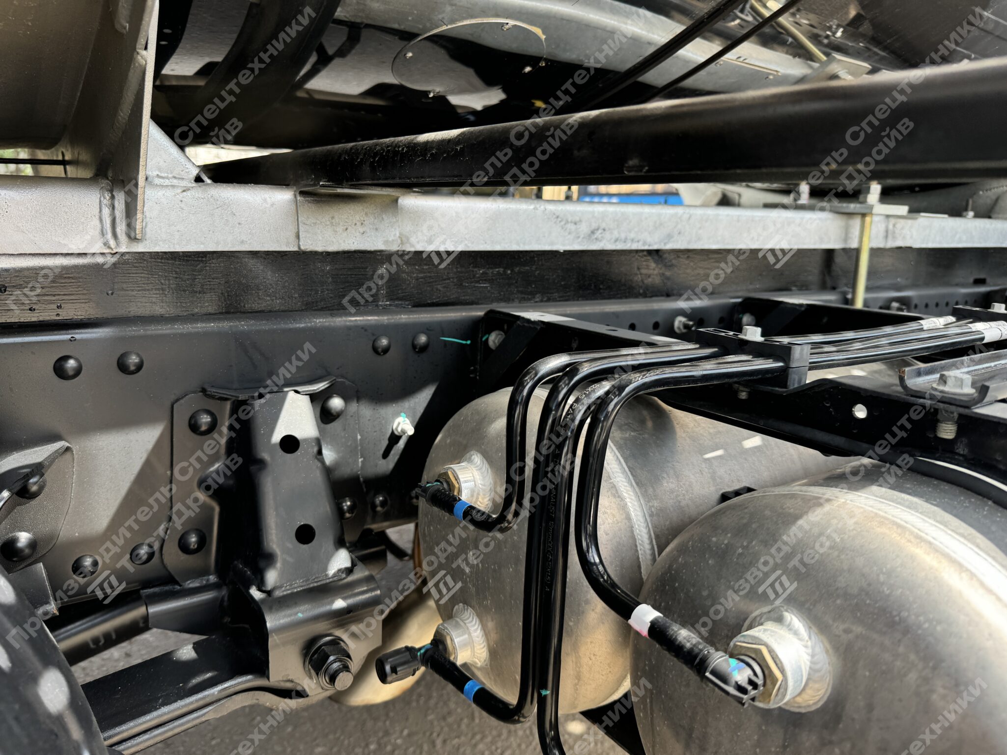 Пищевая цистерна JAC N90 4x2 Фото №38