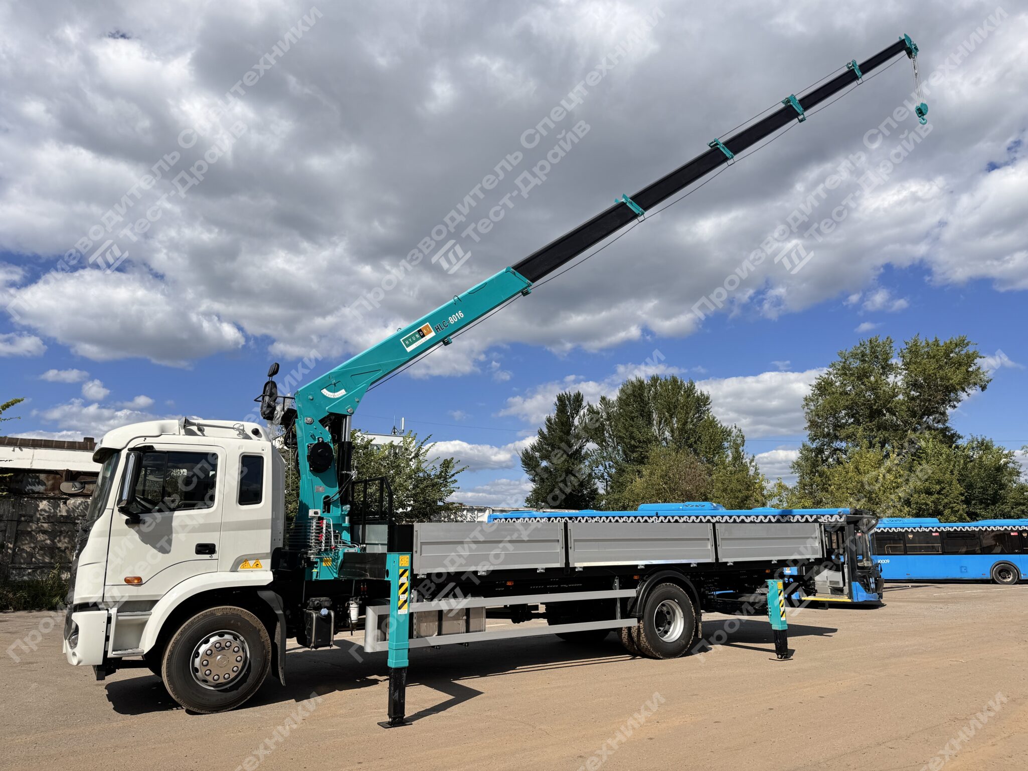 Бортовой JAC N200L 6x4 с КМУ HKTC HLC 8016 Фото №25