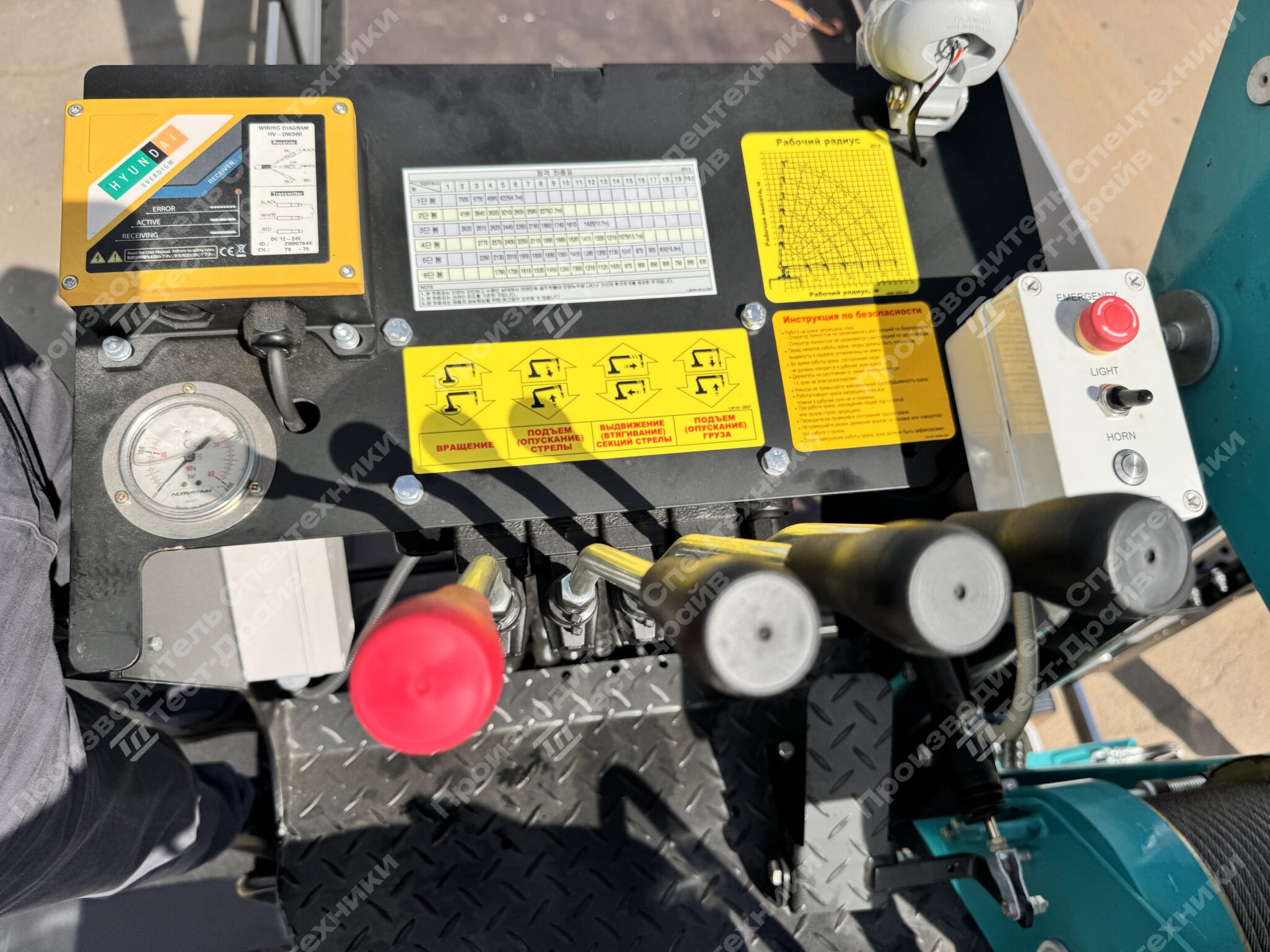 Бортовой JAC N200L 6x4 с КМУ HKTC HLC 8016 Фото №30