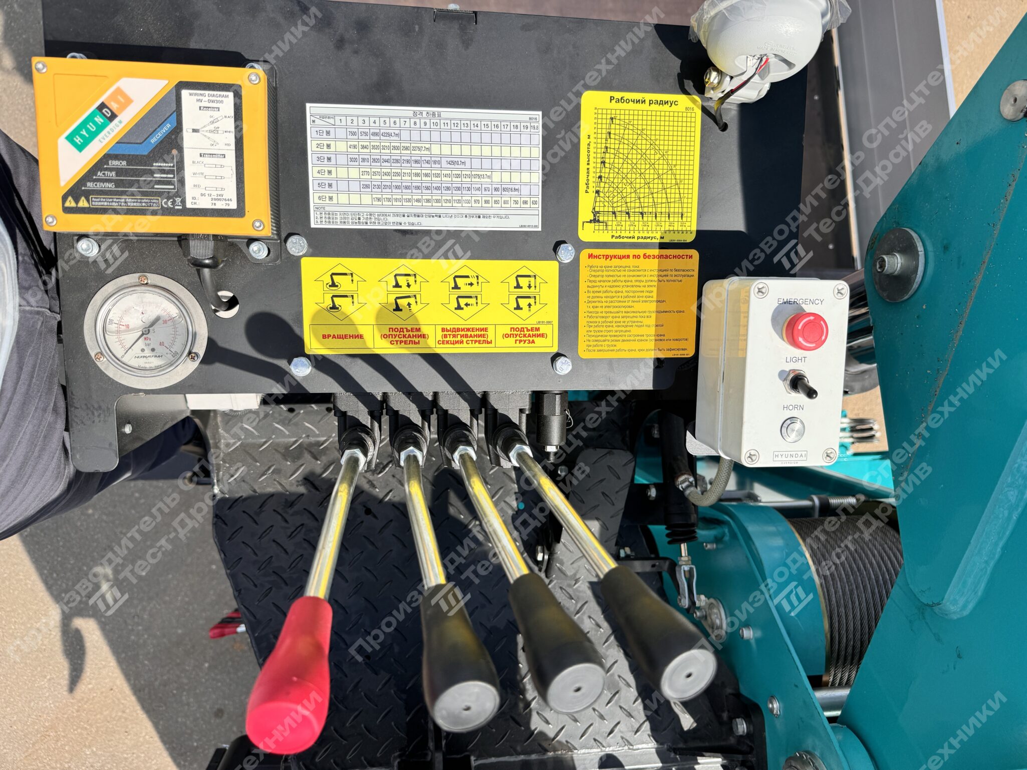 Бортовой JAC N200L 6x4 с КМУ HKTC HLC 8016 Фото №31