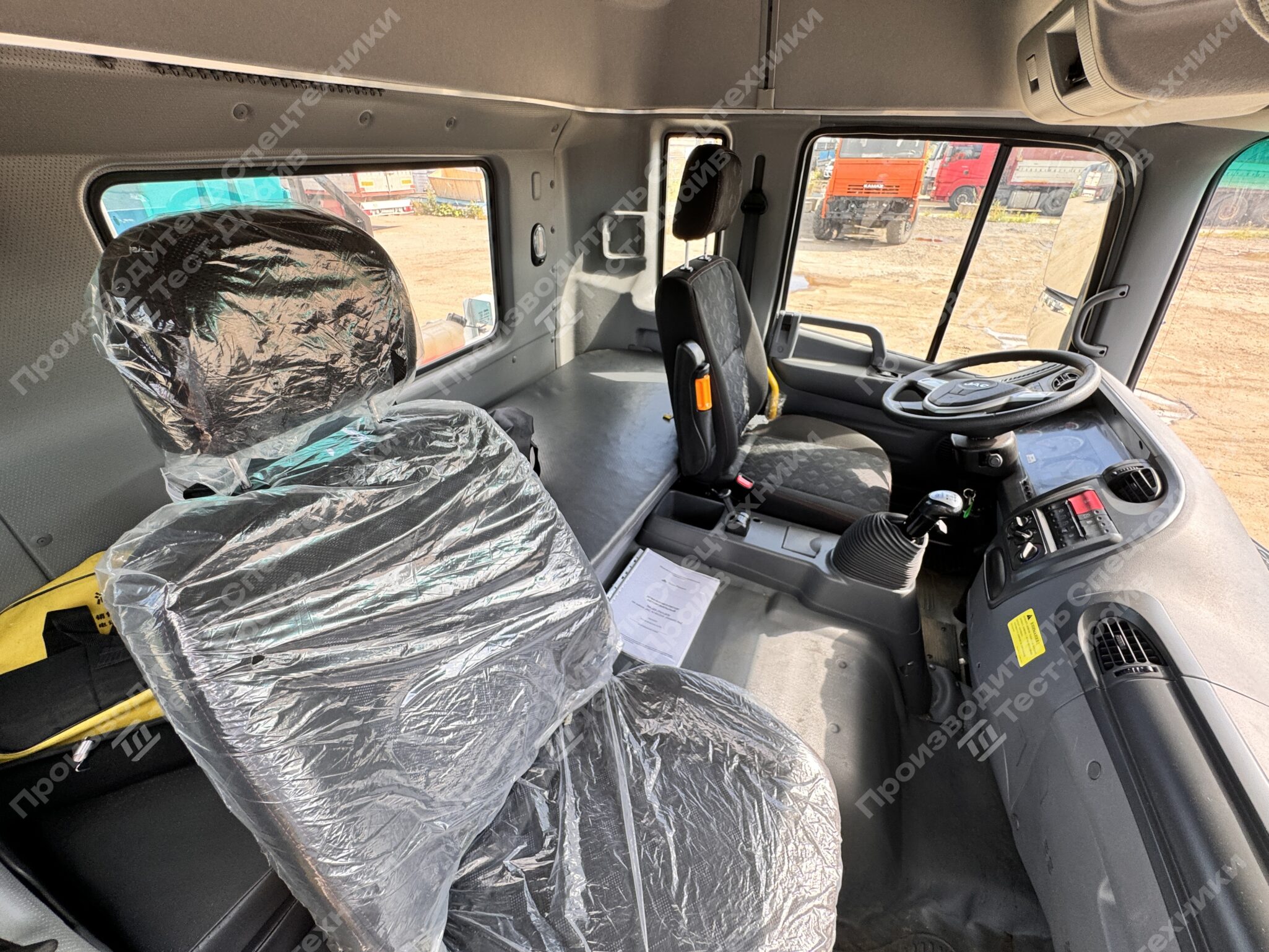 Бортовой JAC N200L 6x4 с КМУ HKTC HLC 8016 Фото №47