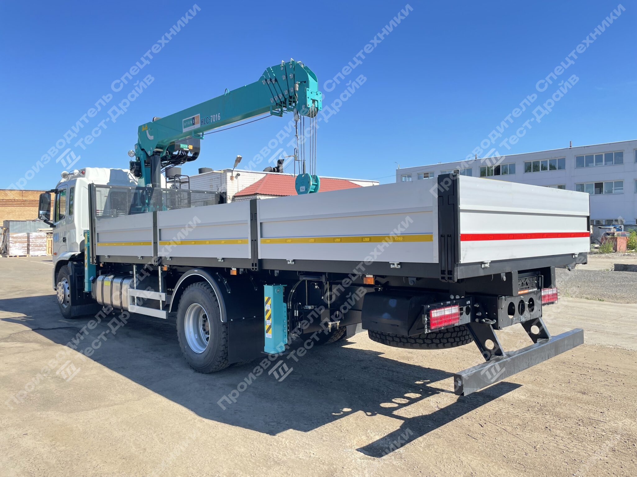 Бортовой JAC N180 6x4 с КМУ HKTC HLC 7016 Фото №3