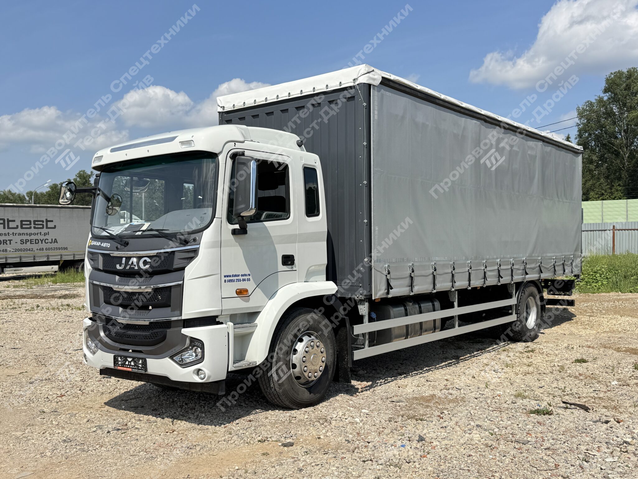 Шторно-бортовой JAC N200 6x2 с платформой Фото №1