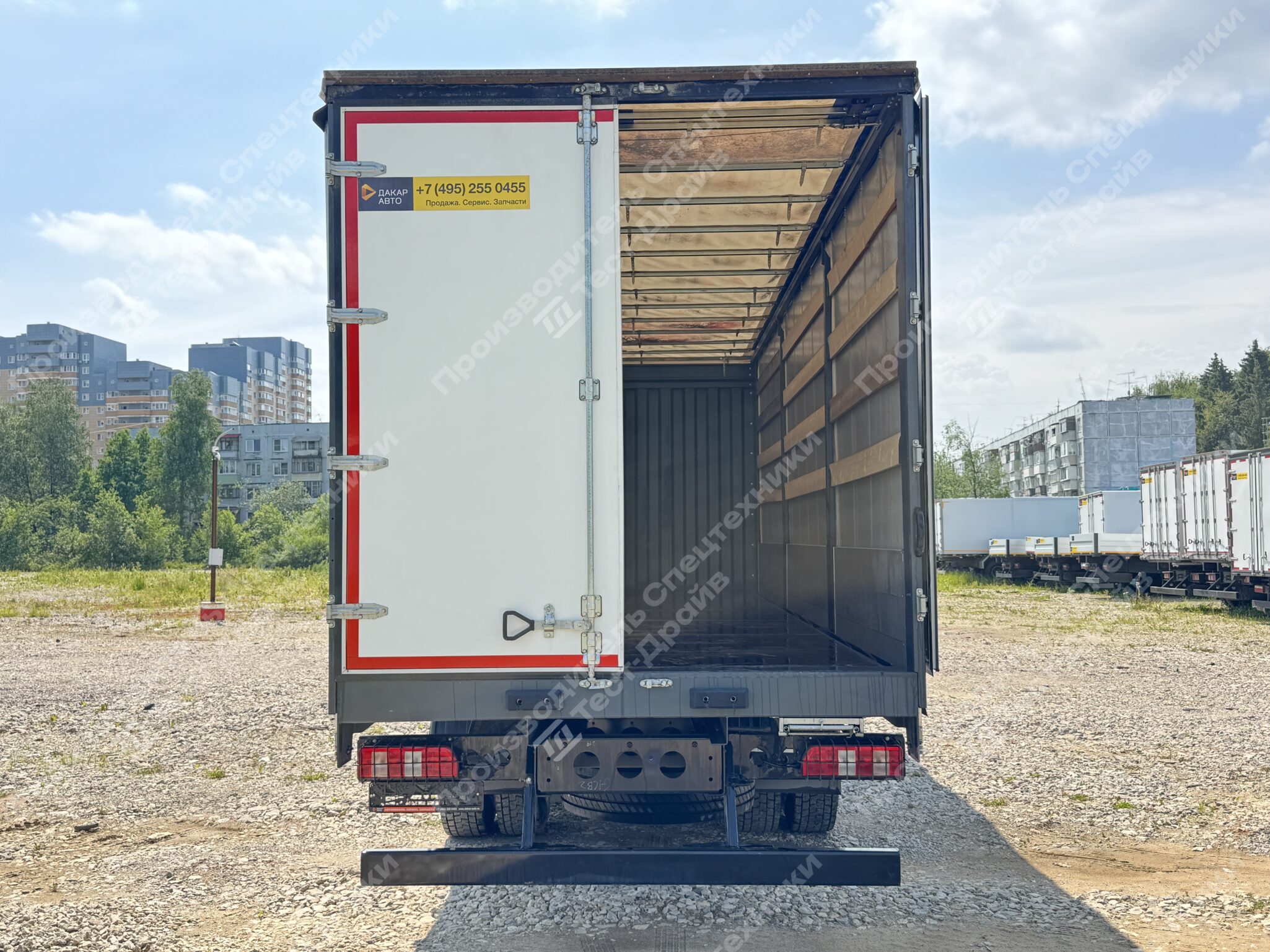 Шторно-бортовой JAC N200 6x2 с платформой Фото №14