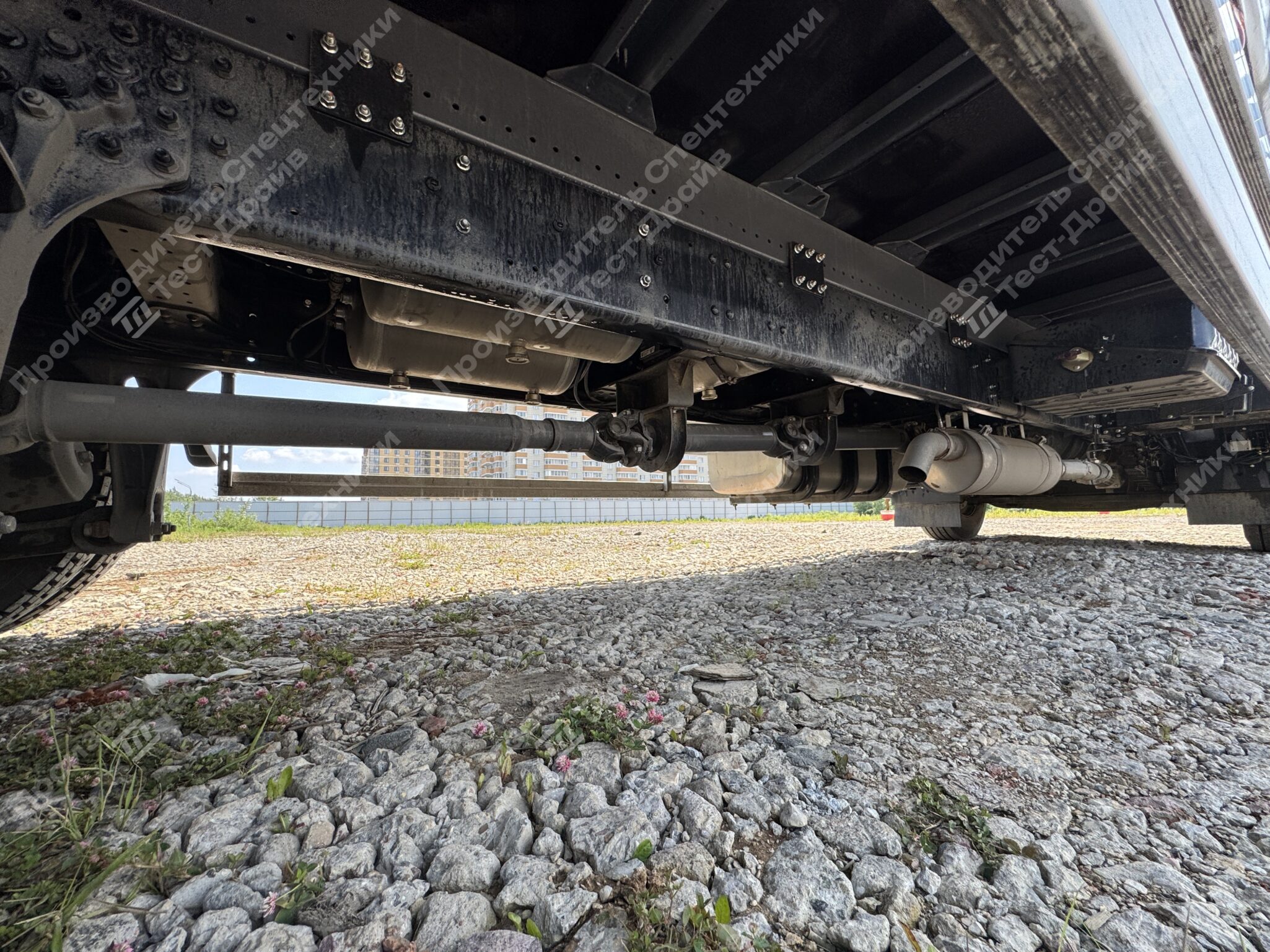 Шторно-бортовой JAC N200 6x2 с платформой Фото №22