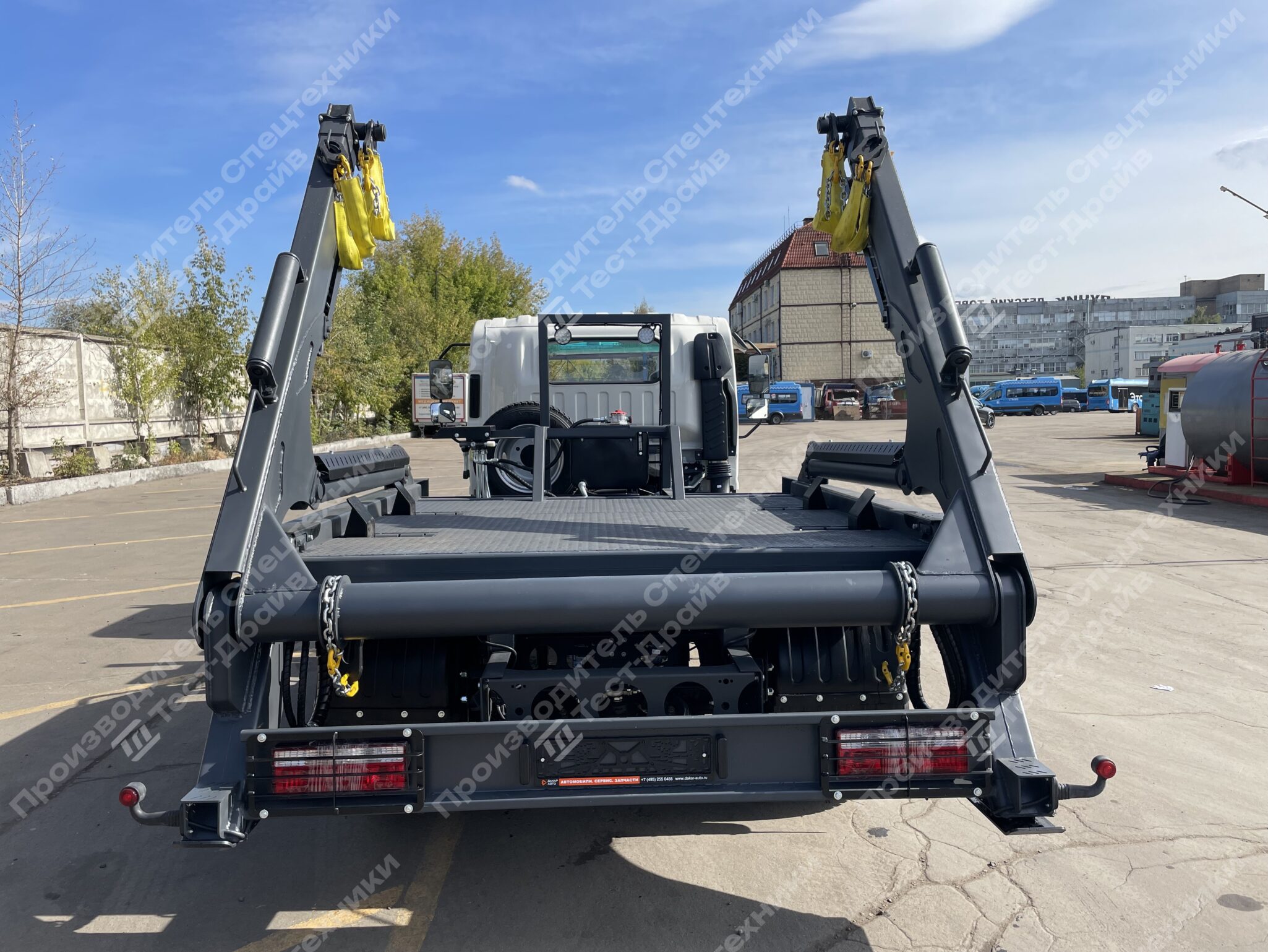 Бункеровоз JAC N90 4x2 с выдвижными телескопическими секциями Фото №9