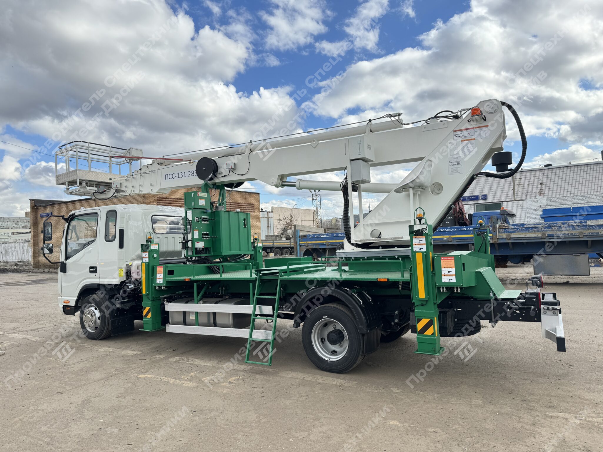 Автогидроподъемник JAC N90 4x2 ПСС-131.28Э GREENMASH Фото №8