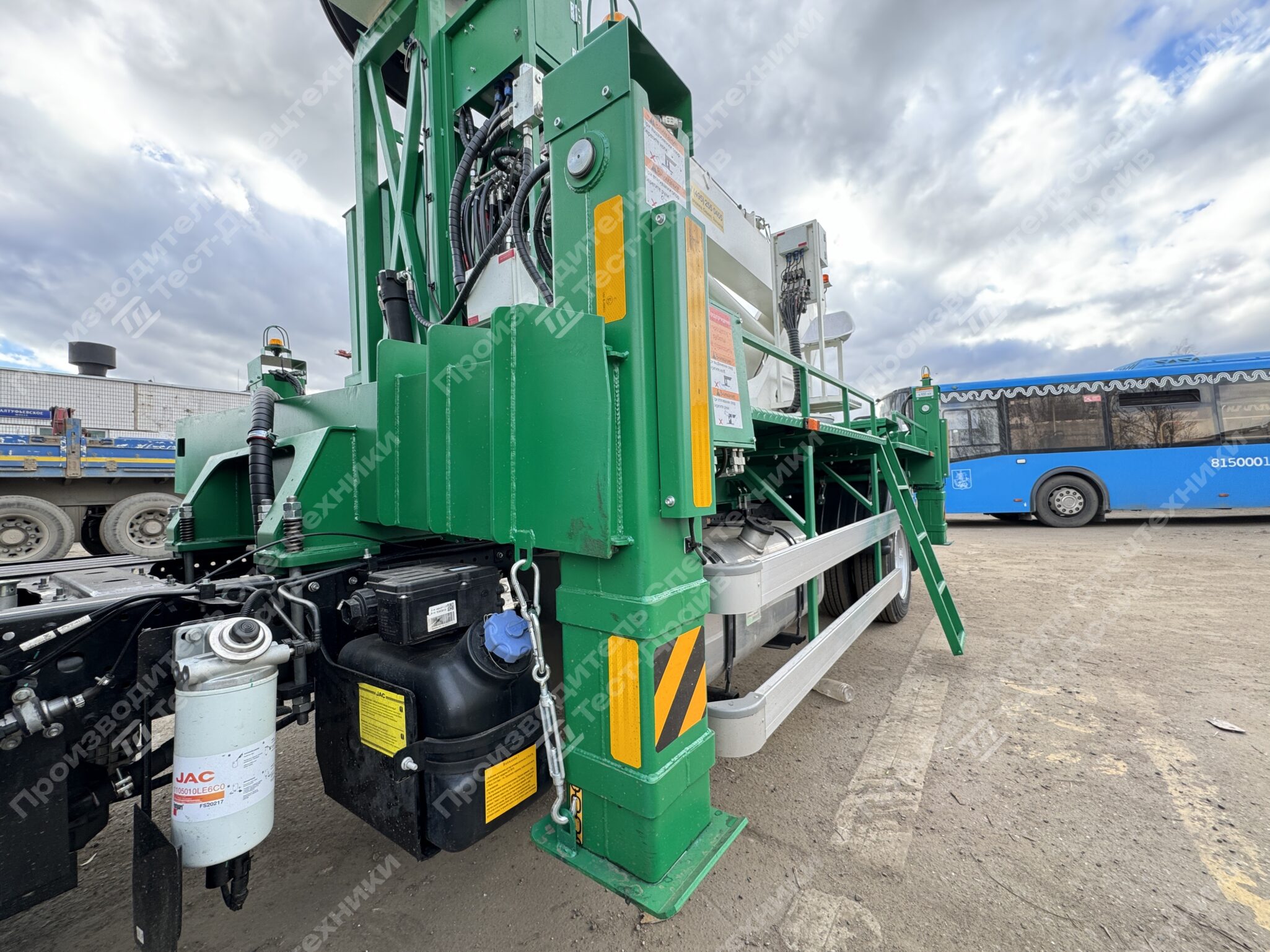 Автогидроподъемник JAC N90 4x2 ПСС-131.28Э GREENMASH Фото №17