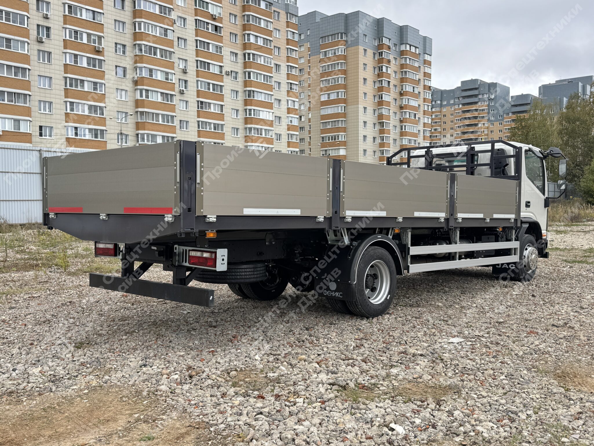 Бортовой JAC N120 6x2 Фото №10