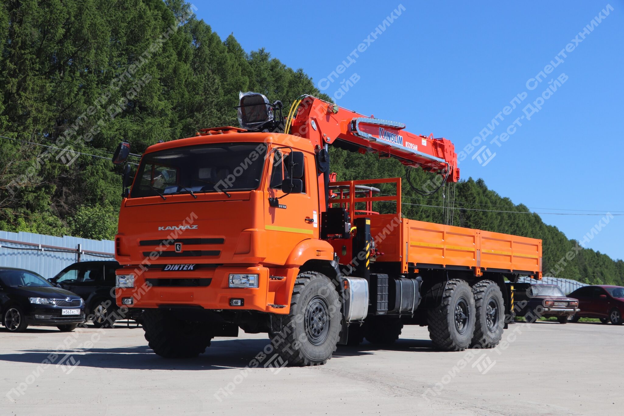 Бортовой КамАЗ-43118 6x6 с КМУ Kanglim KS2056 Фото №14