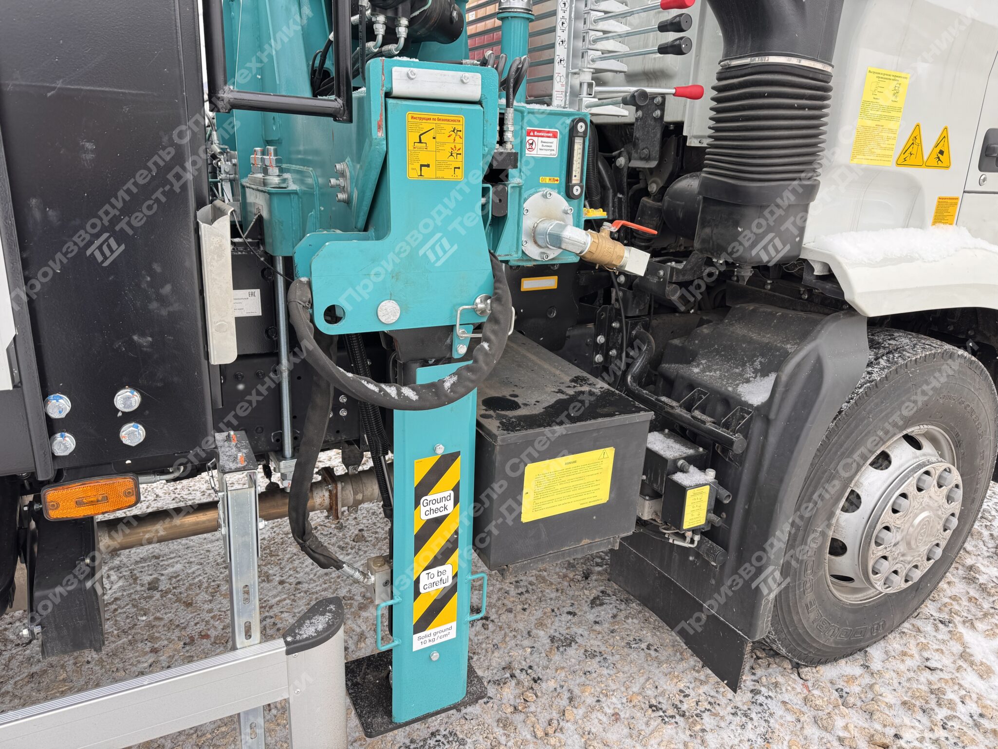 Бортовой JAC N200 6x4 с КМУ HKTC HLC 8016 Фото №12