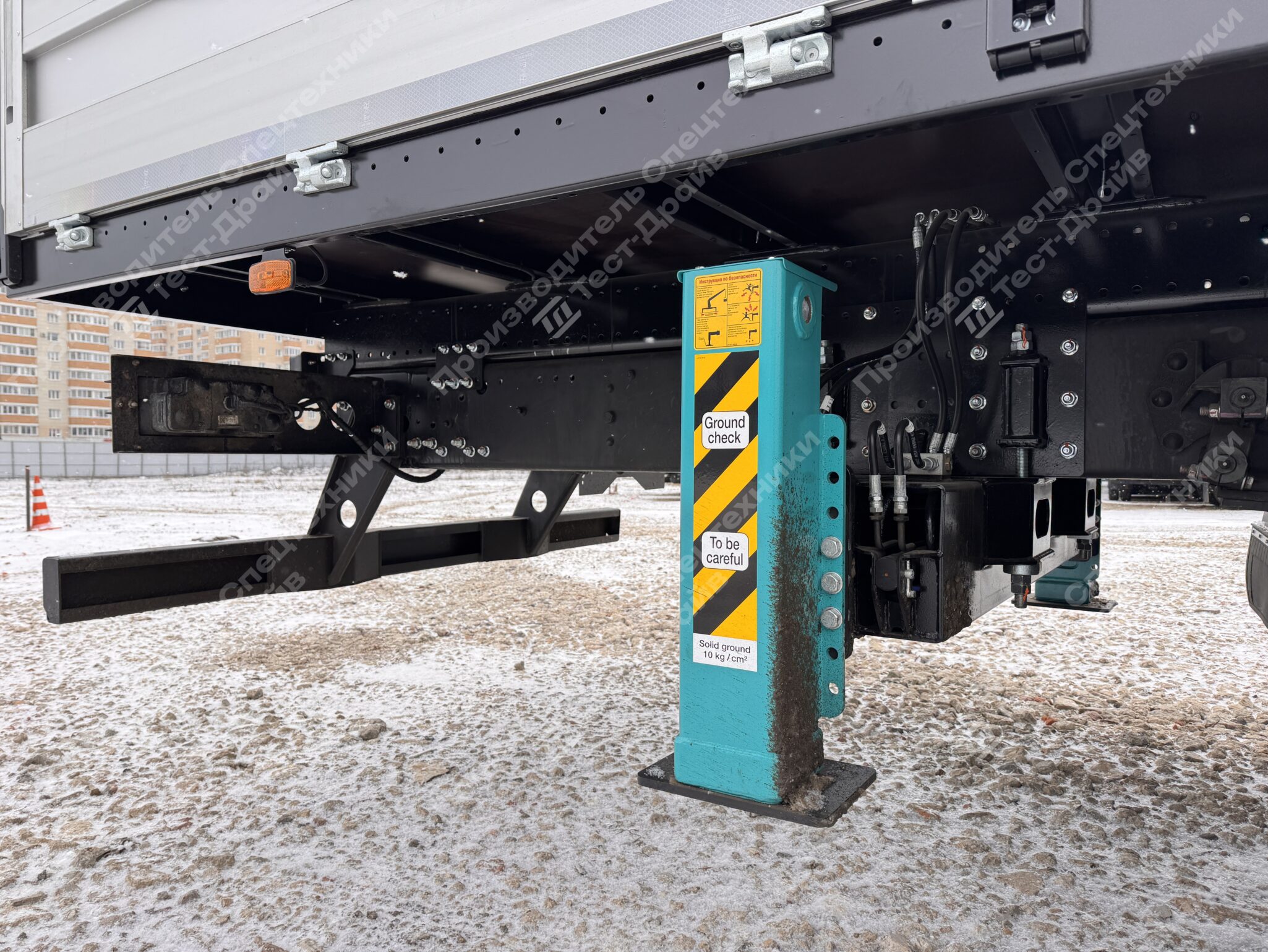 Бортовой JAC N200 6x4 с КМУ HKTC HLC 8016 Фото №20