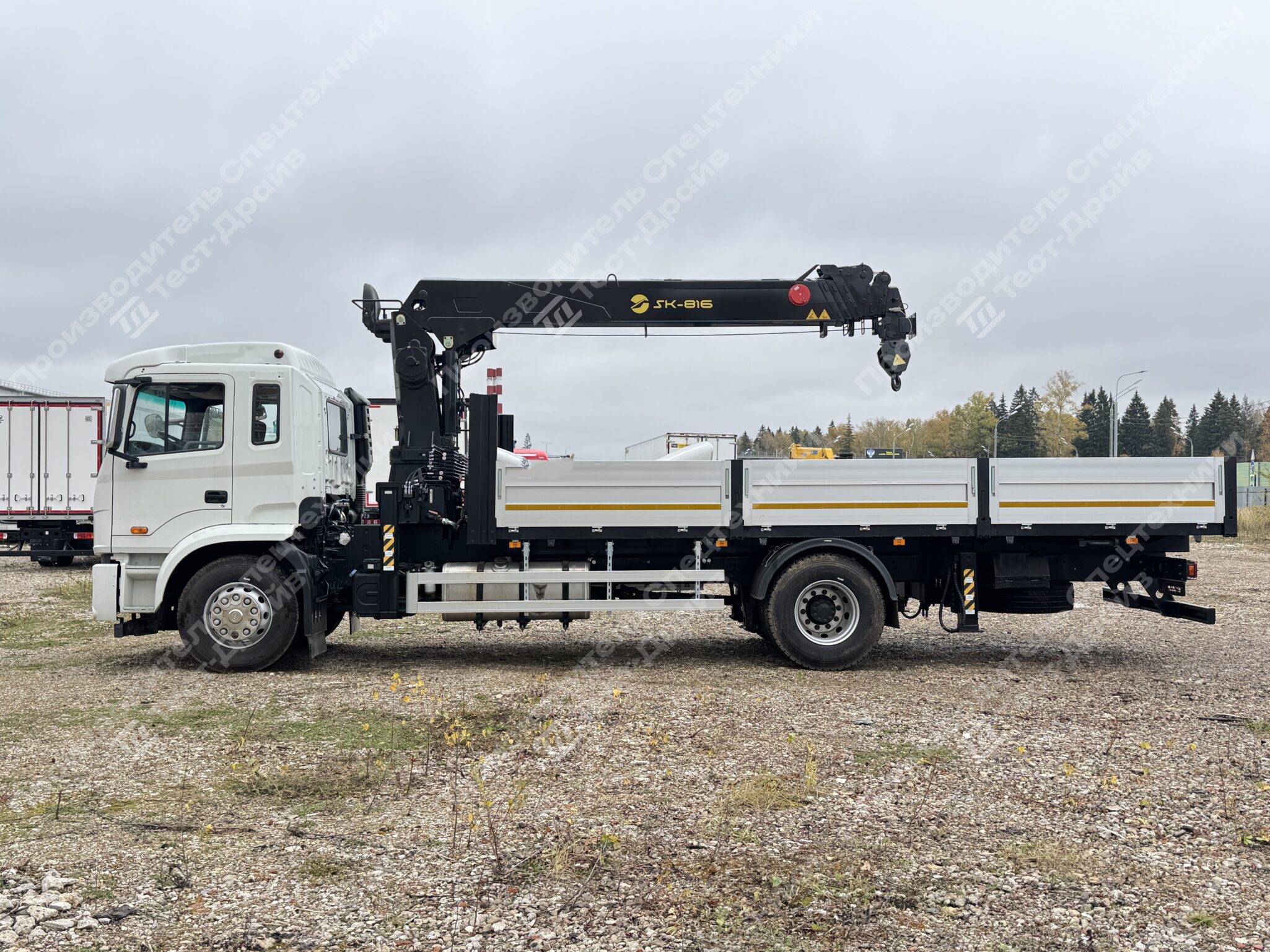 Бортовой с КМУ SK-V816 JAC N200 6x4 Фото №3