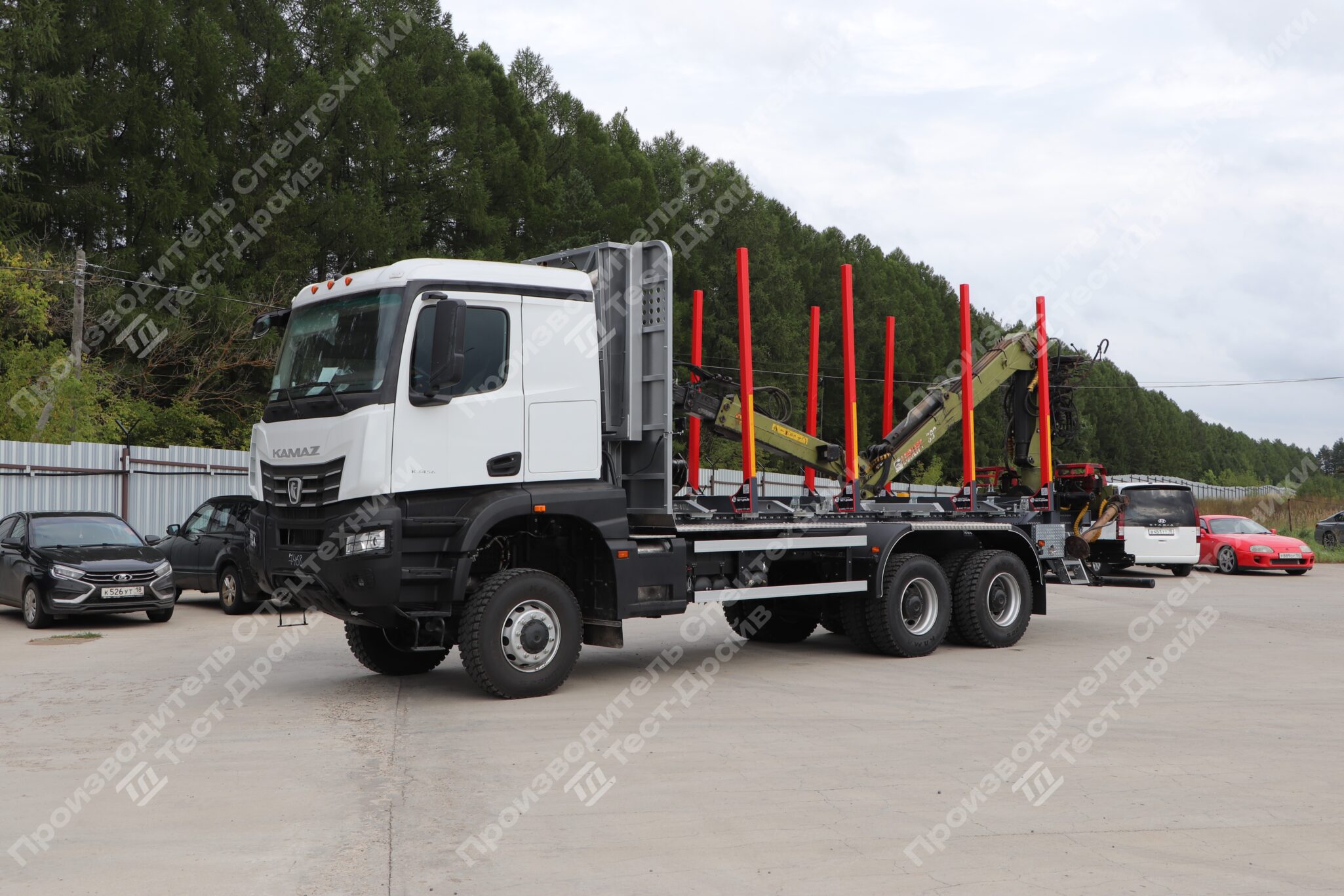 Сортиментовоз КамАЗ 6х6 с ГМУ LOGLIFT 96S Фото №1