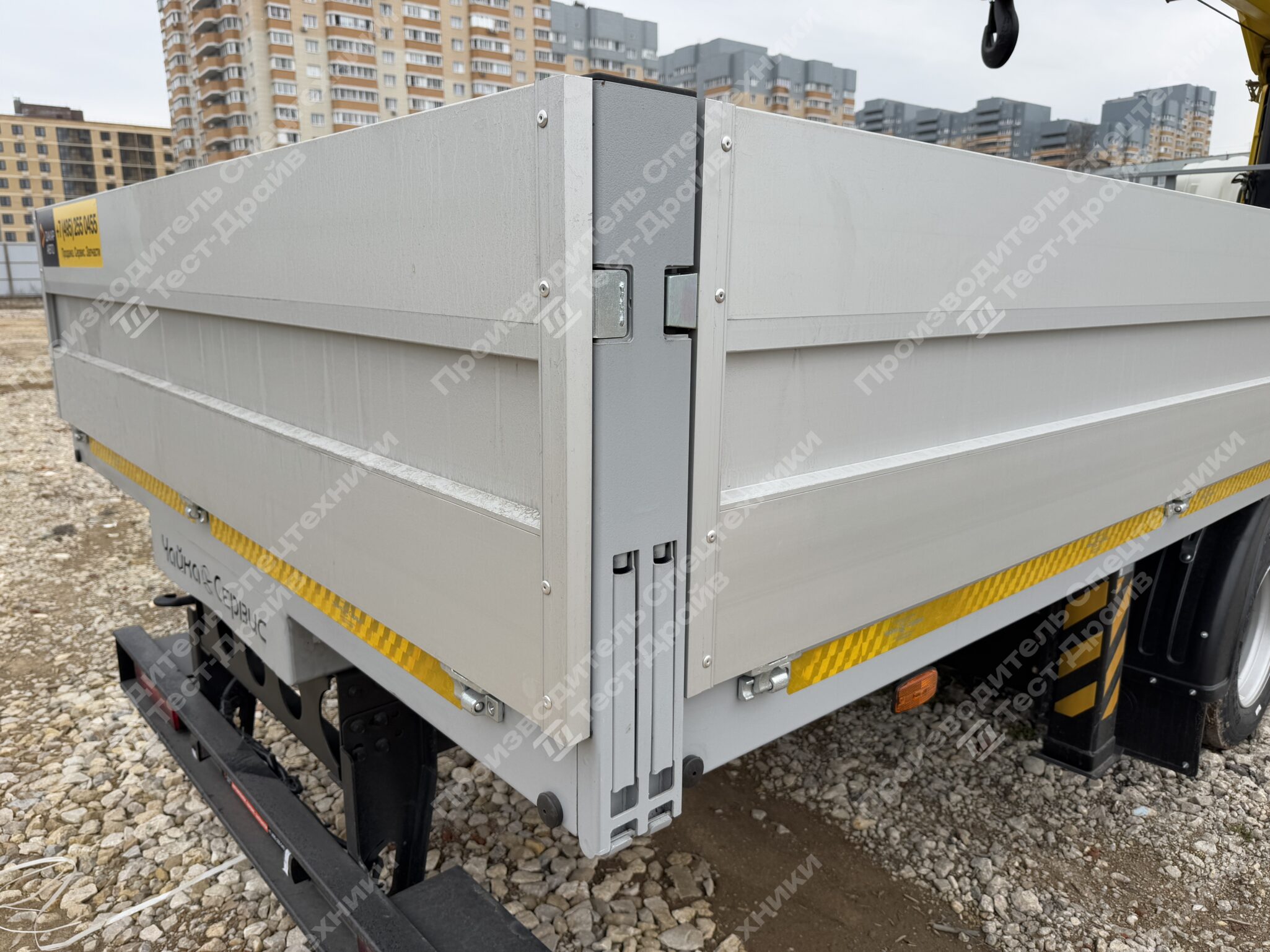 Бортовой JAC N120 4x2 с КМУ HYVA HST6.3 Фото №22