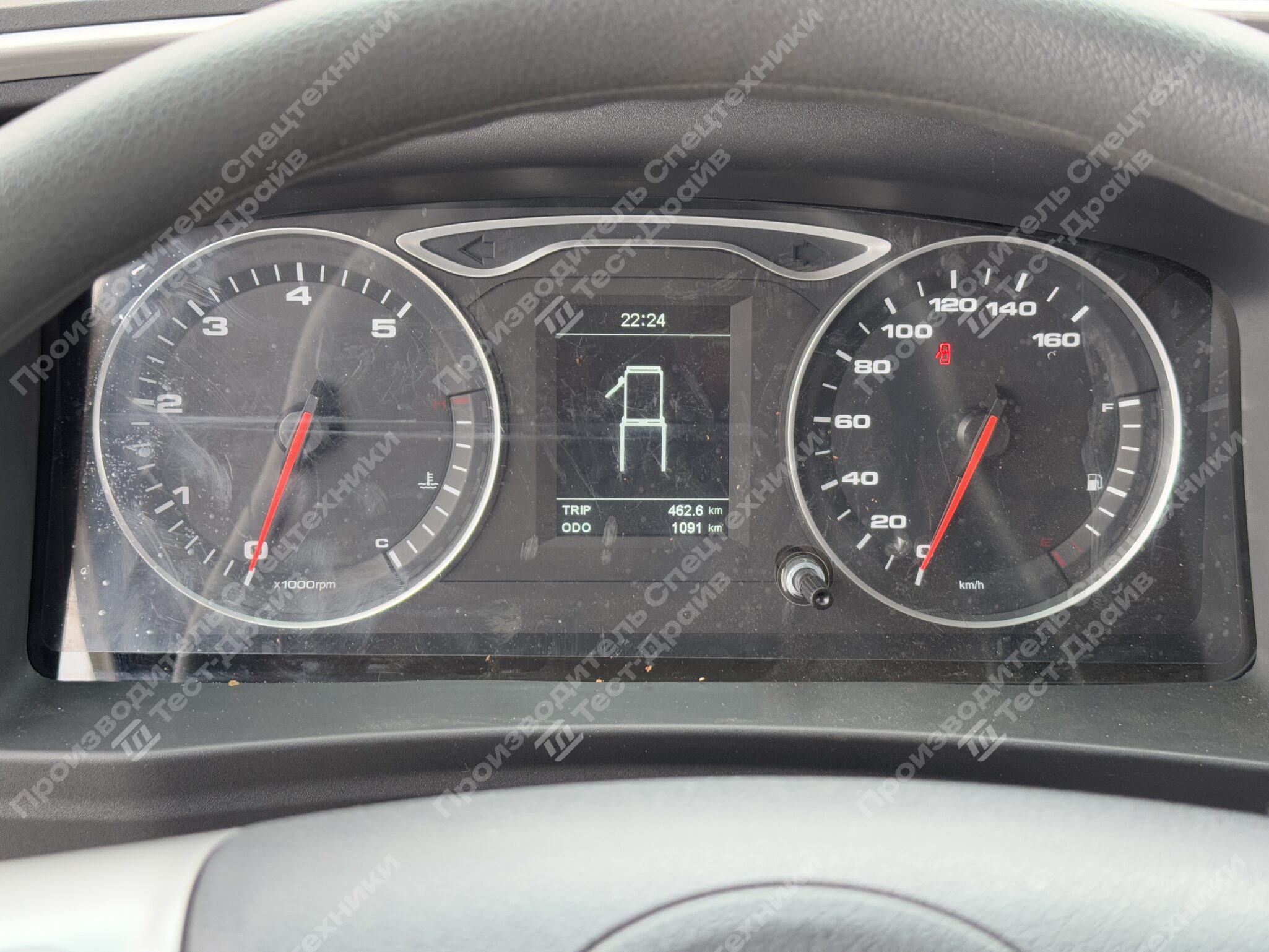 Бортовой JAC N120 4x2 с КМУ HYVA HST6.3 Фото №37